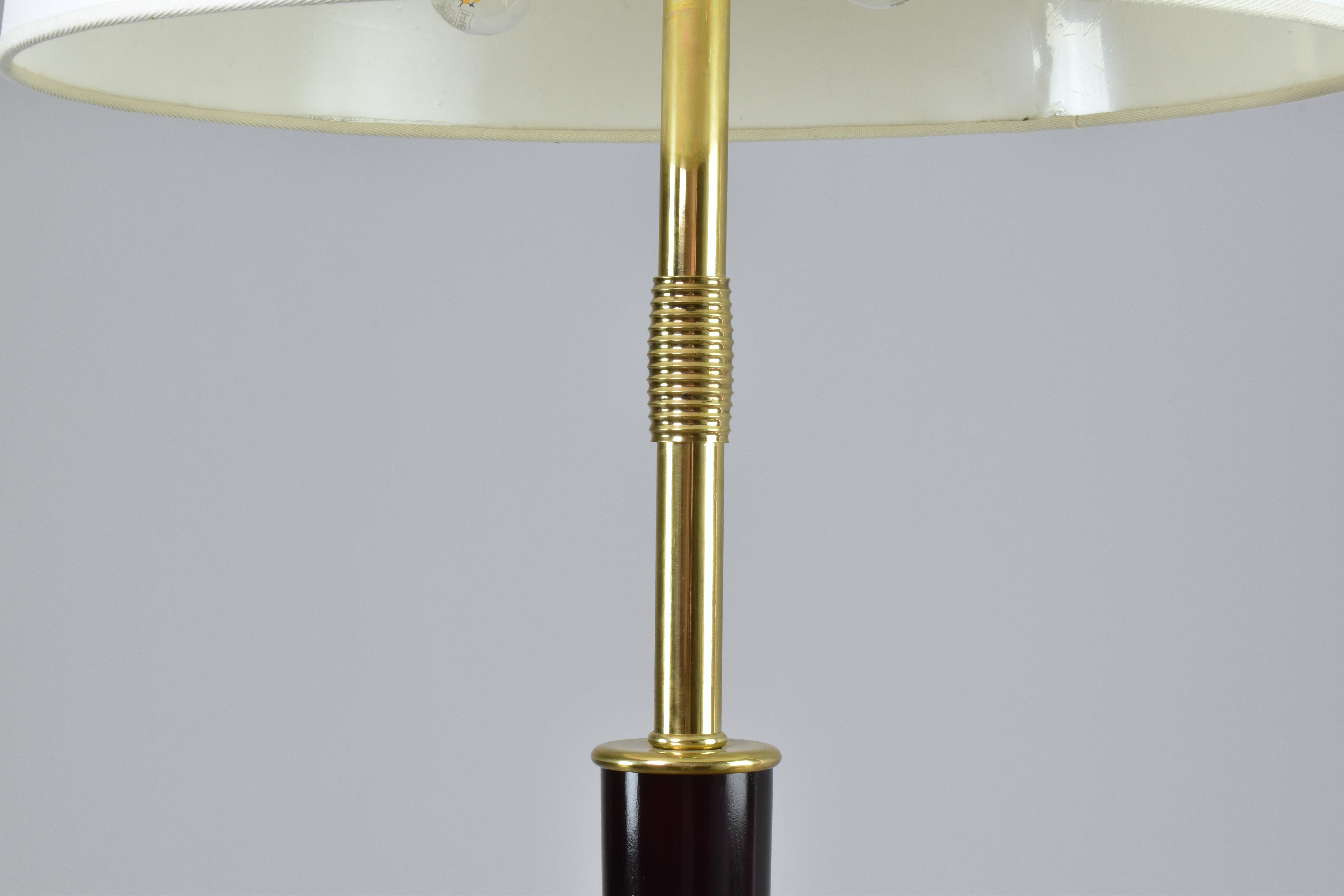 1940's Majestic Italian Floor Lamp by Giuseppe Ostuni for Oluce 2