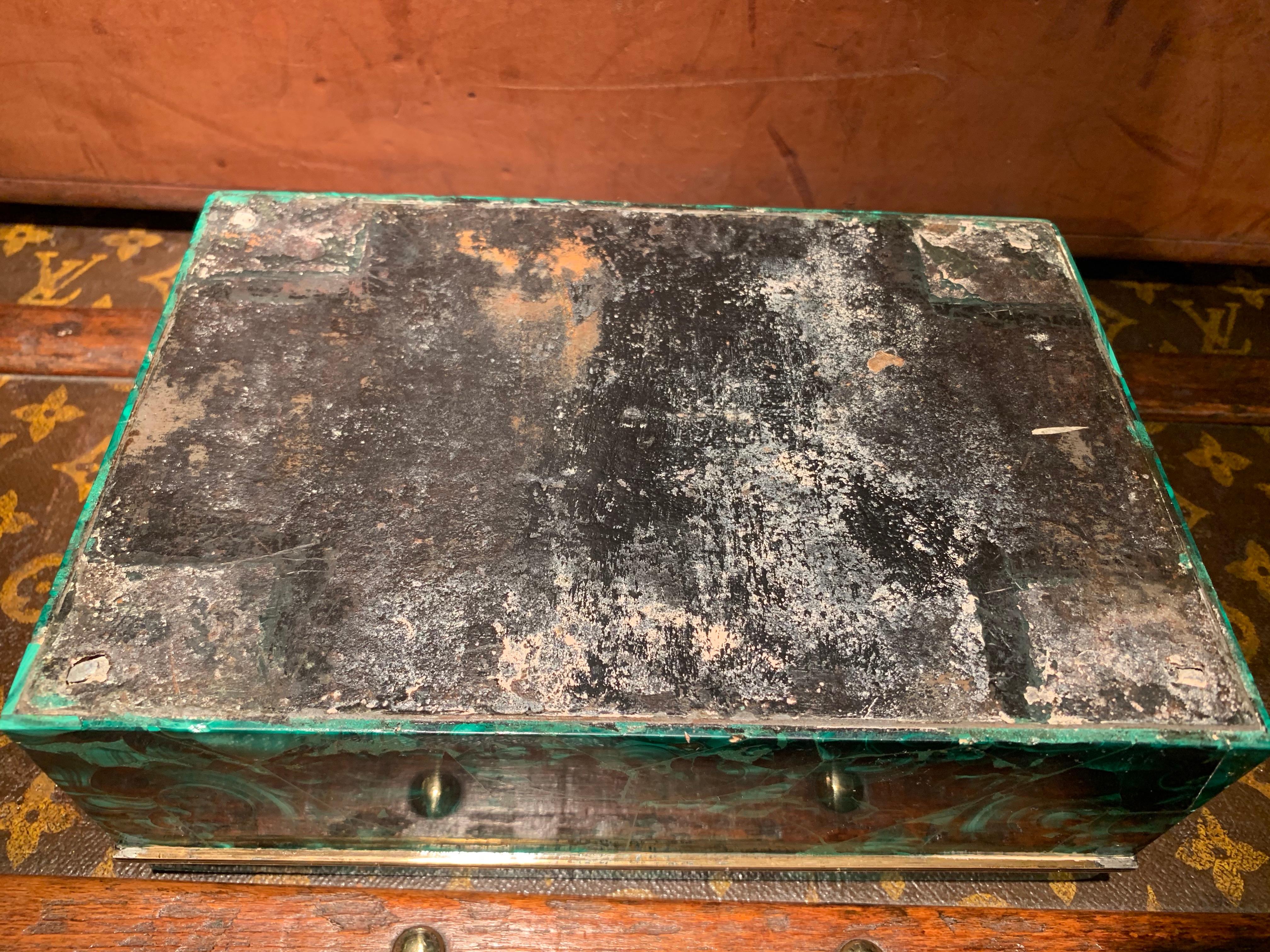 1940s Malachite Box For Sale 4