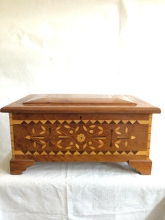 1940s Marquetry Box With Mirror Under Lid