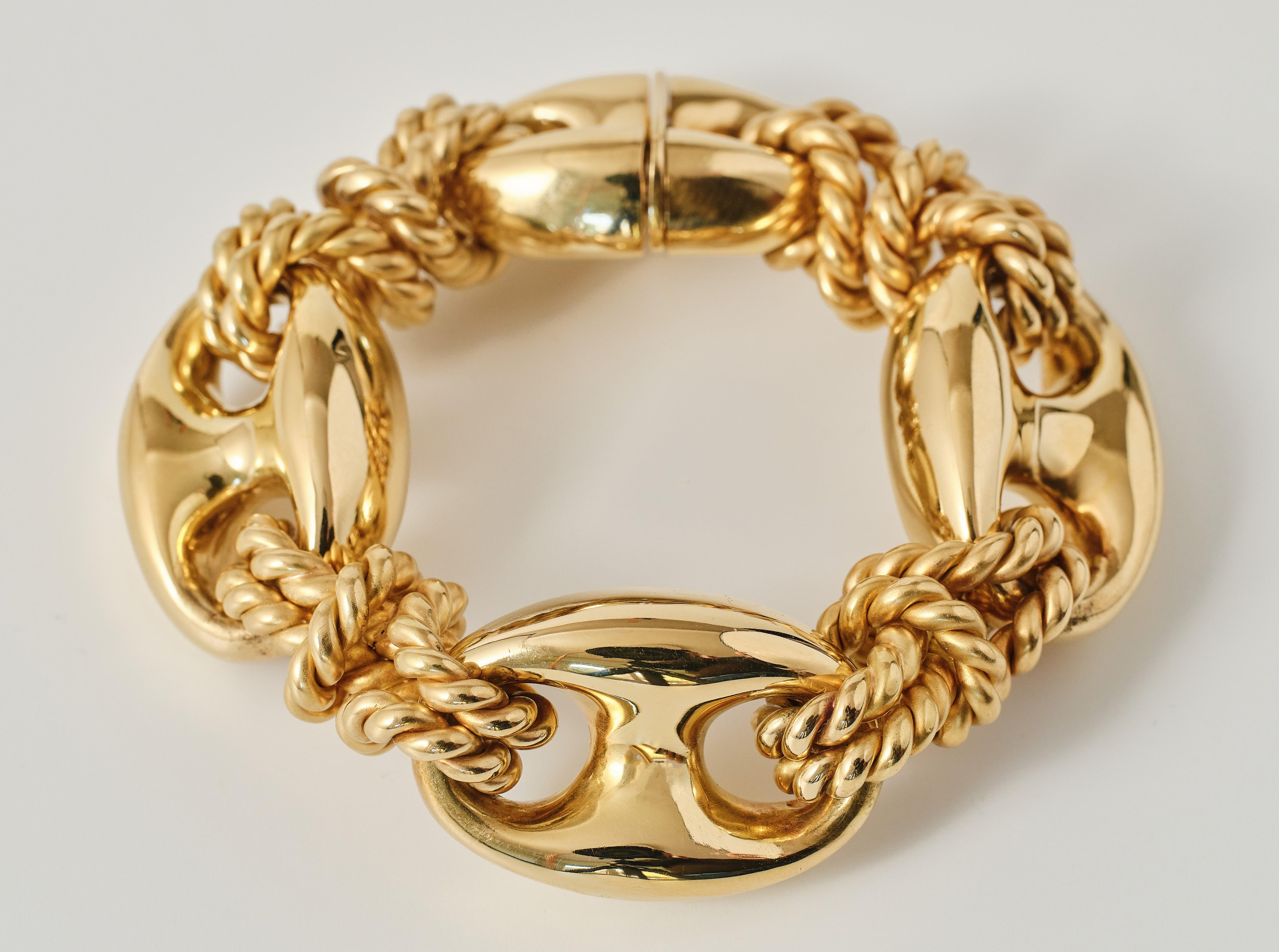 1940s mariner rope anchor chain 18 karat yellow gold bracelet For Sale 3