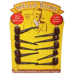 Affiche de présentoir en carton vintage Mello Bowl avec pipes à fumer des années 1940