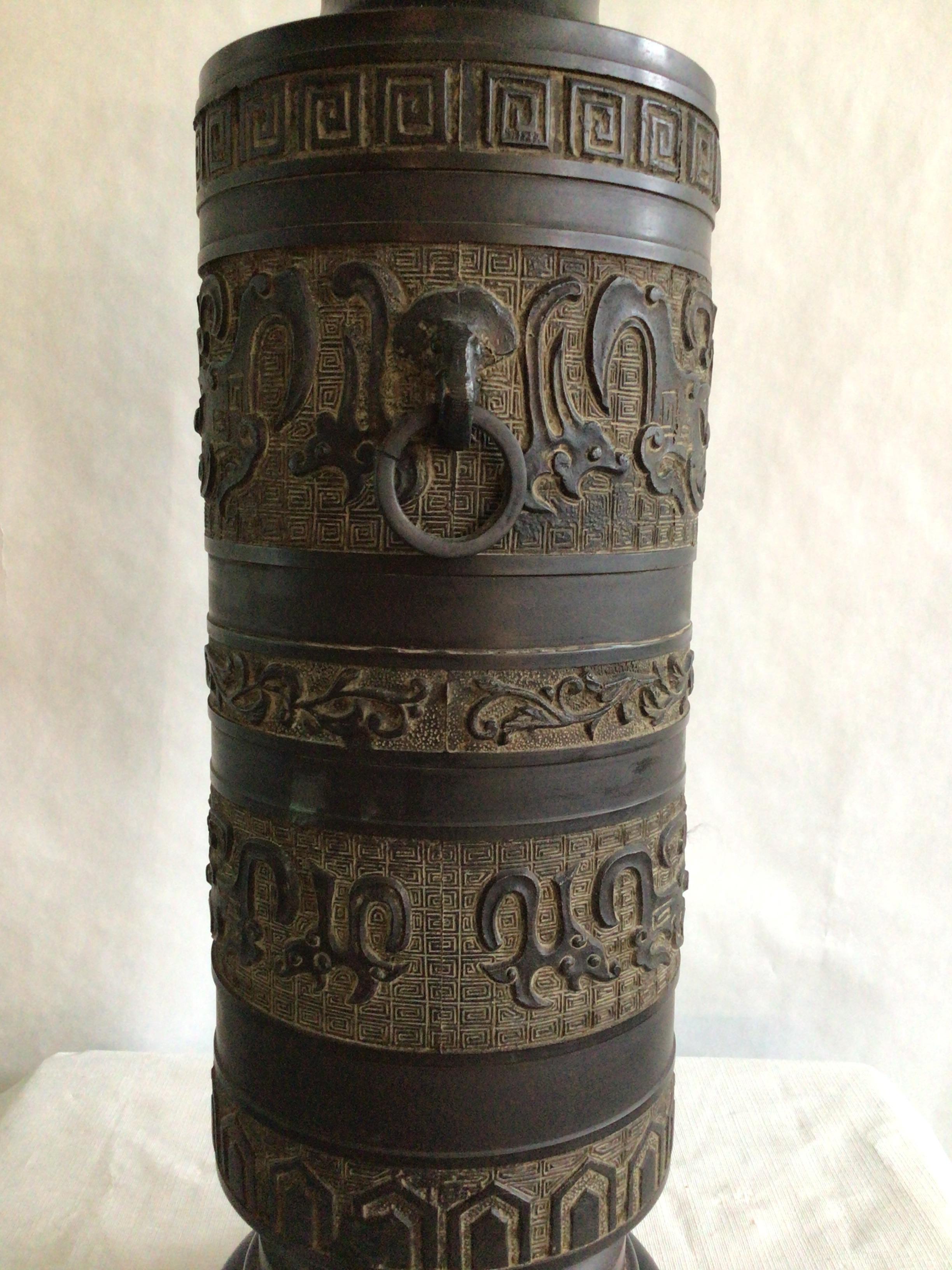 Mid-20th Century 1940s Metal Table Lamp James Mont Style With Ring Handles and Greek Key Motif For Sale