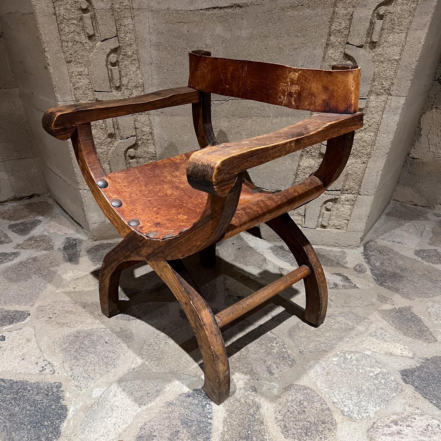 1940s Mexican Leather Colonial Wood Chair Miguelito Butaque For Sale 4