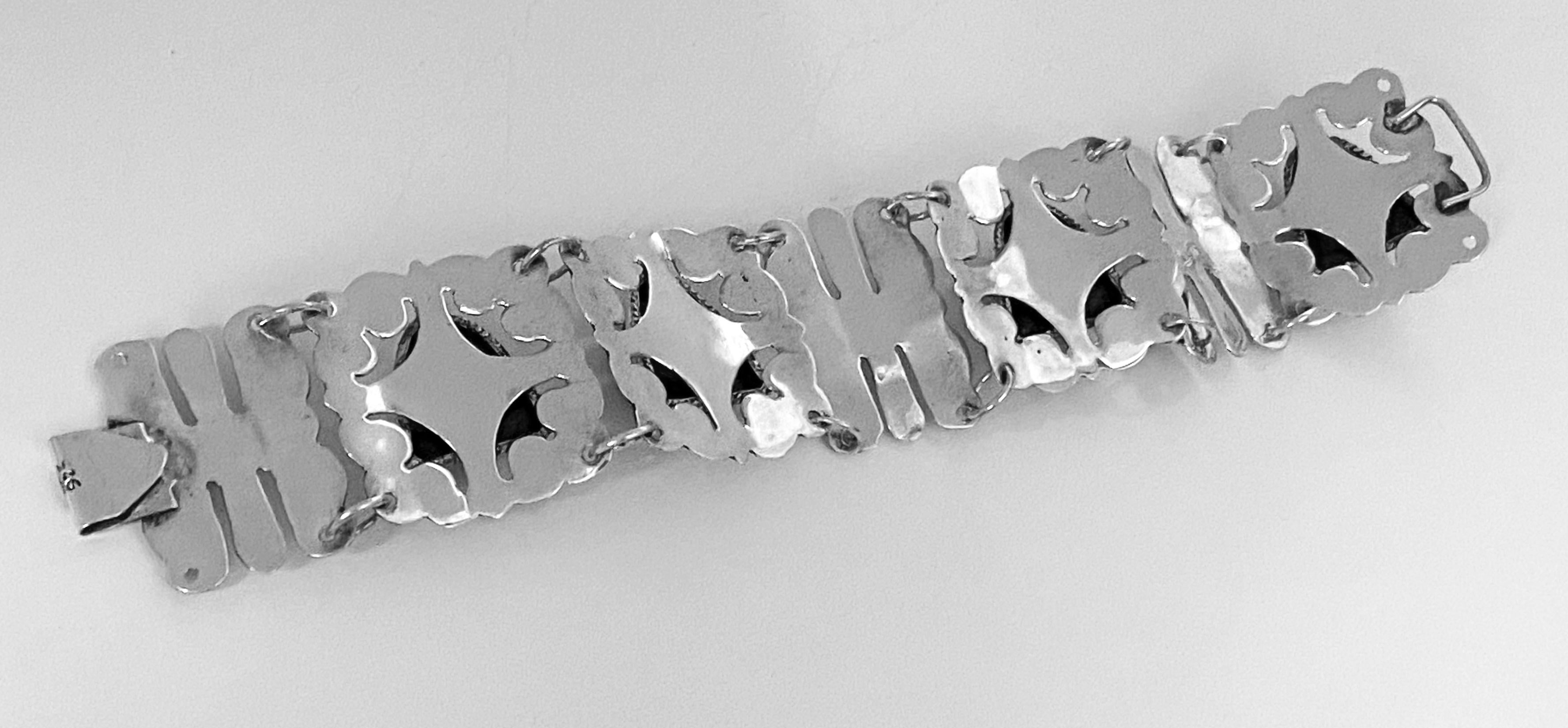 Crisscut 1940's Mexican Sterling Onyx Bracelet