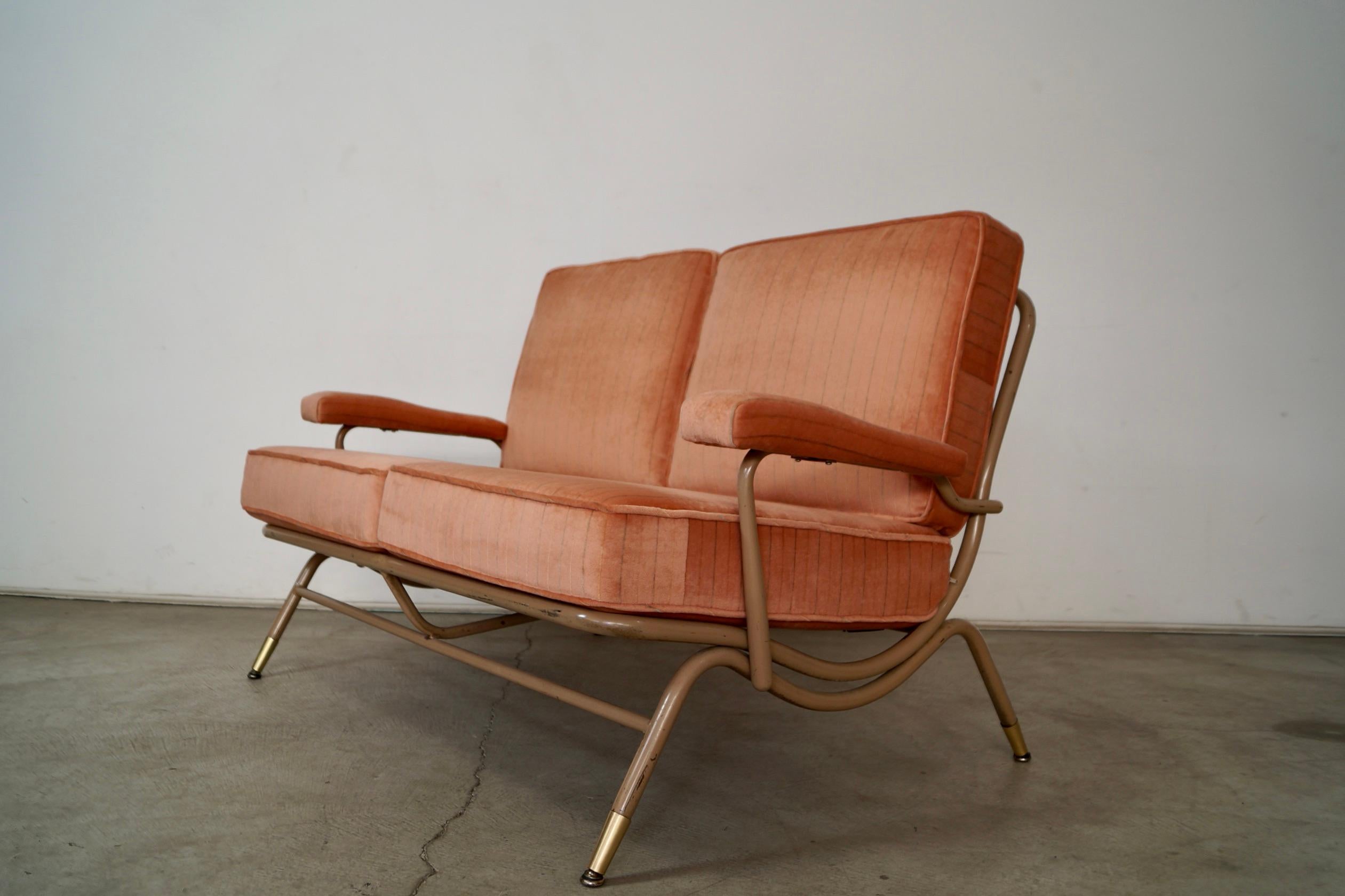 1940's Mid-Century Modern Lloyd Manufacturing Company Loveseat Velvet Sofa In Good Condition In Burbank, CA