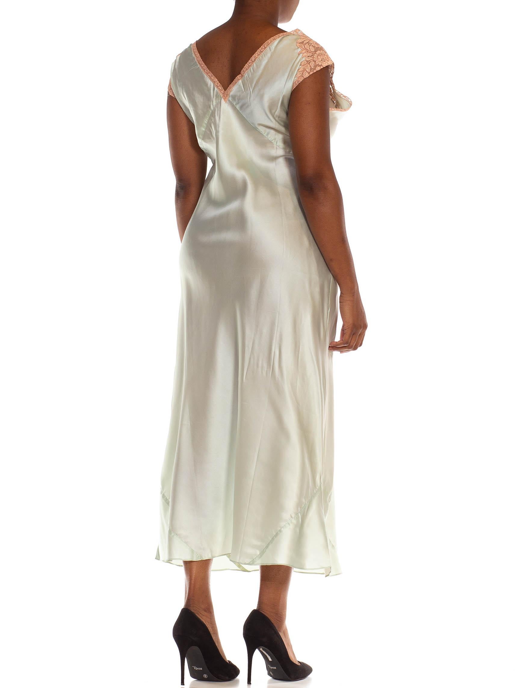 1940S Mint Rayon Satin & Lace Trim Bias Cut Slip Dress In Good Condition For Sale In New York, NY