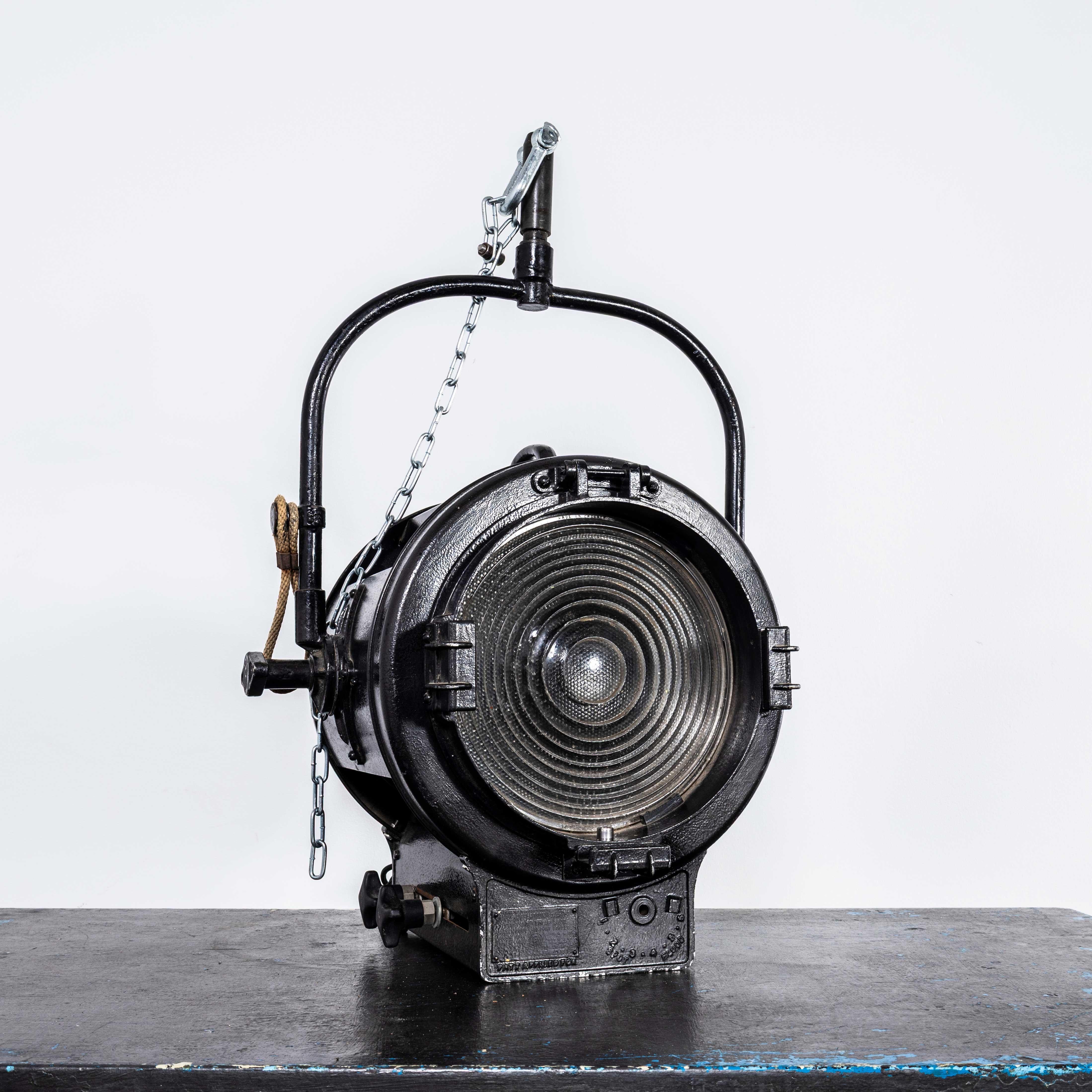1940's Mole Richardson Theatre Hanging Stage Pendant Lamp For Sale 5