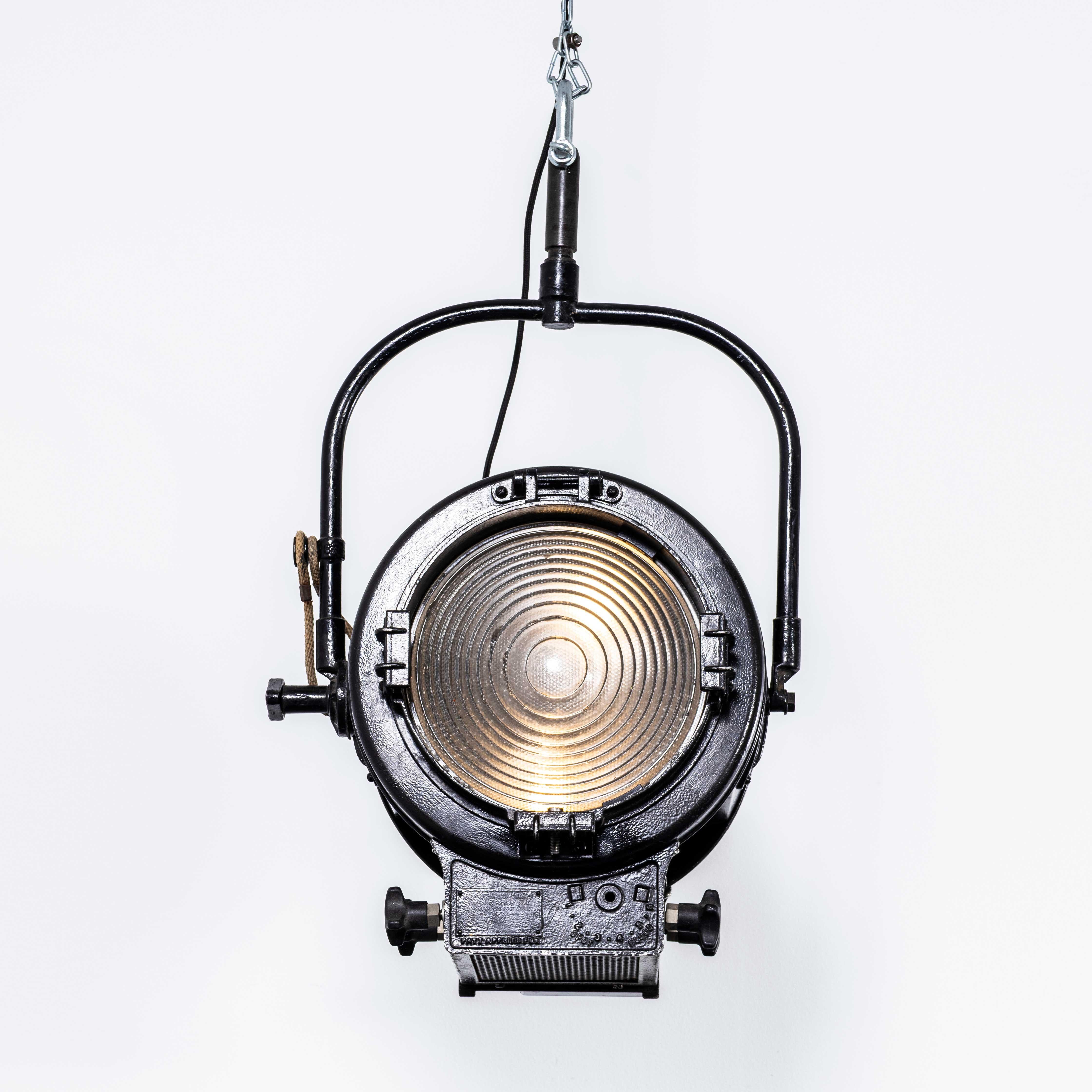 1940’s Mole Richardson Theatre Hanging Stage Pendant Lamp. 

Heavy weight pressed steel quality lamp from the 1940’s. Made by the iconic American Mole Richardson company, the lamp has been cleaned but retains all the original character, we left most