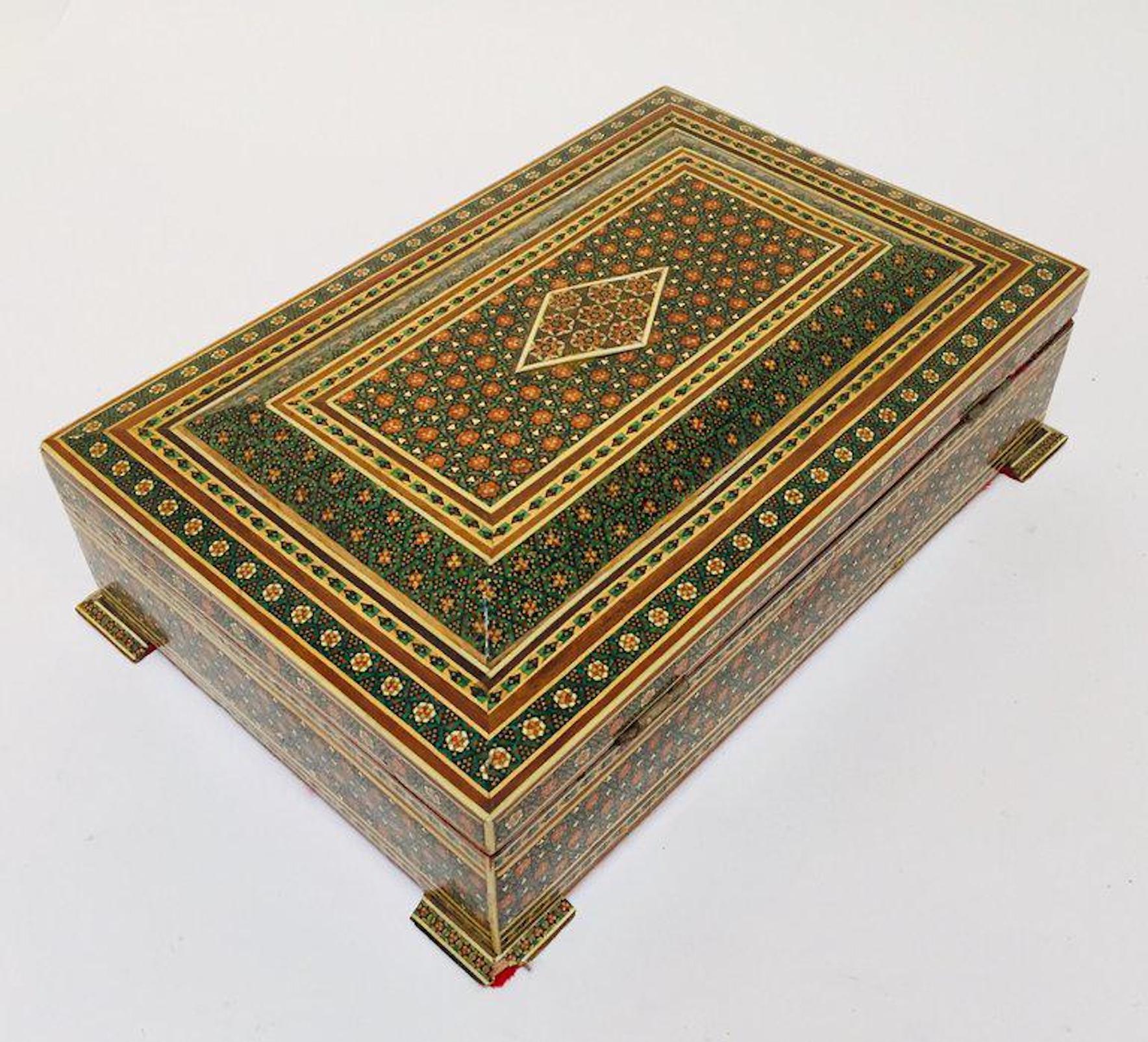 Fruitwood 1940s Moorish Anglo-Indian Jewelry Mosaic Khatam Inlaid Box