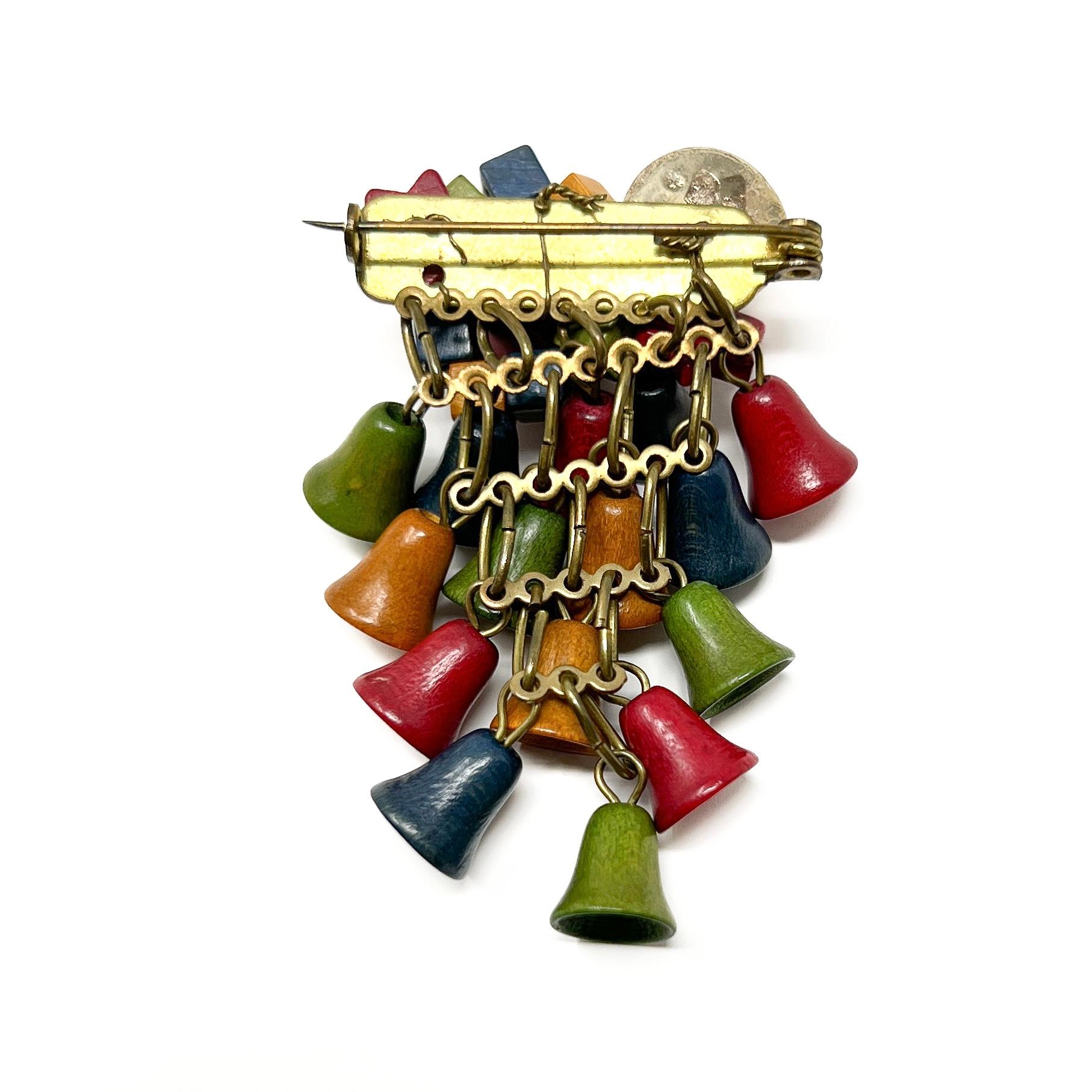 1940s Multi-Coloured Wooden Bells and Stars Vintage Cascade Brooch For Sale 3