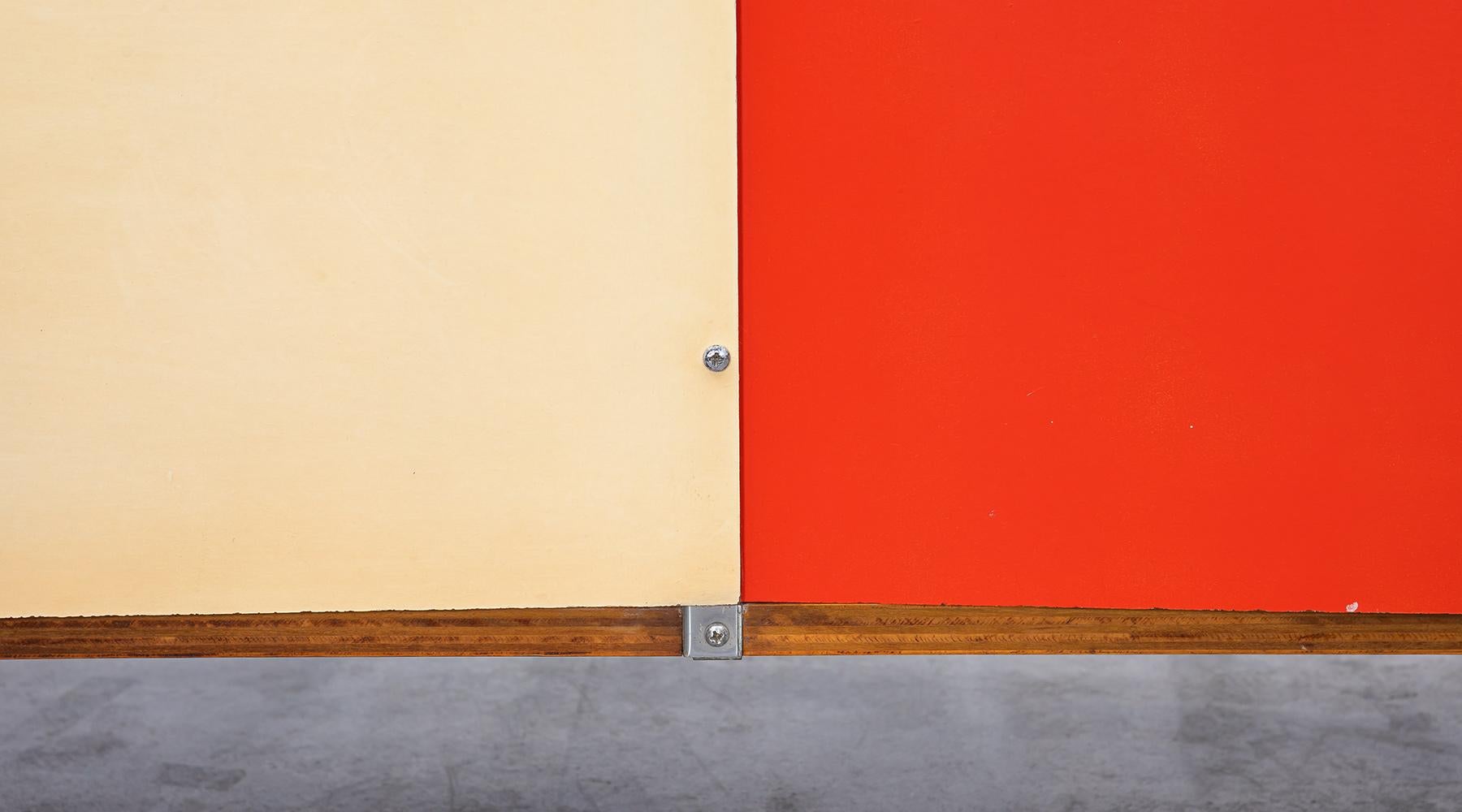 1940s Multicolored Plywood, Fiberglass, Metal ESU Shelf Charles & Ray Eames 'b' For Sale 5