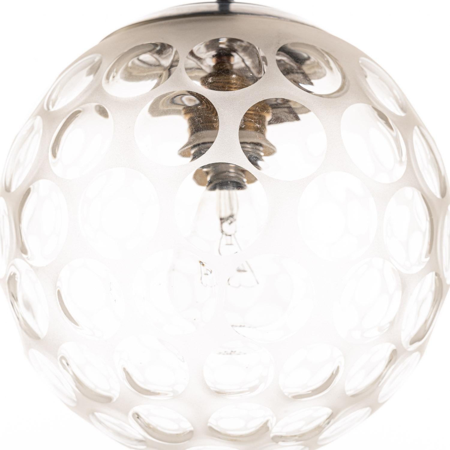 Lampe à suspension en verre de Murano et métal des années 1940 attribuée à Lenti par Carlo scarpa Bon état - En vente à Amsterdam, NH