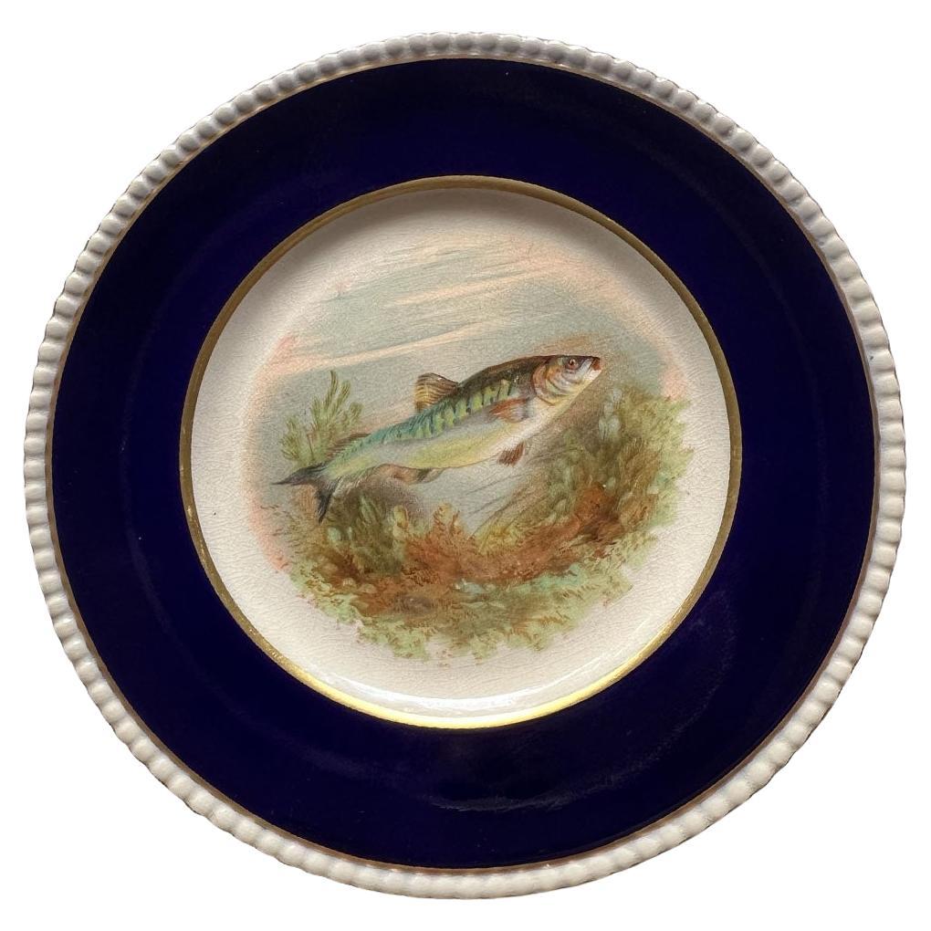Assiette à poisson anglaise des années 1940, marine et blanche