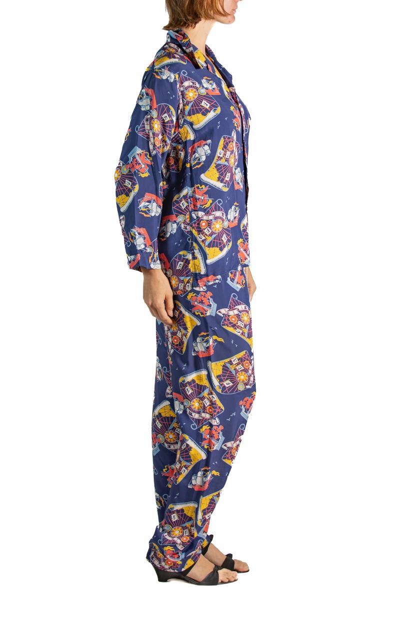 1940S Navy Blue Cold Rayon Rare Pirate Ship & Treasure Map Print Pajamas In Excellent Condition For Sale In New York, NY