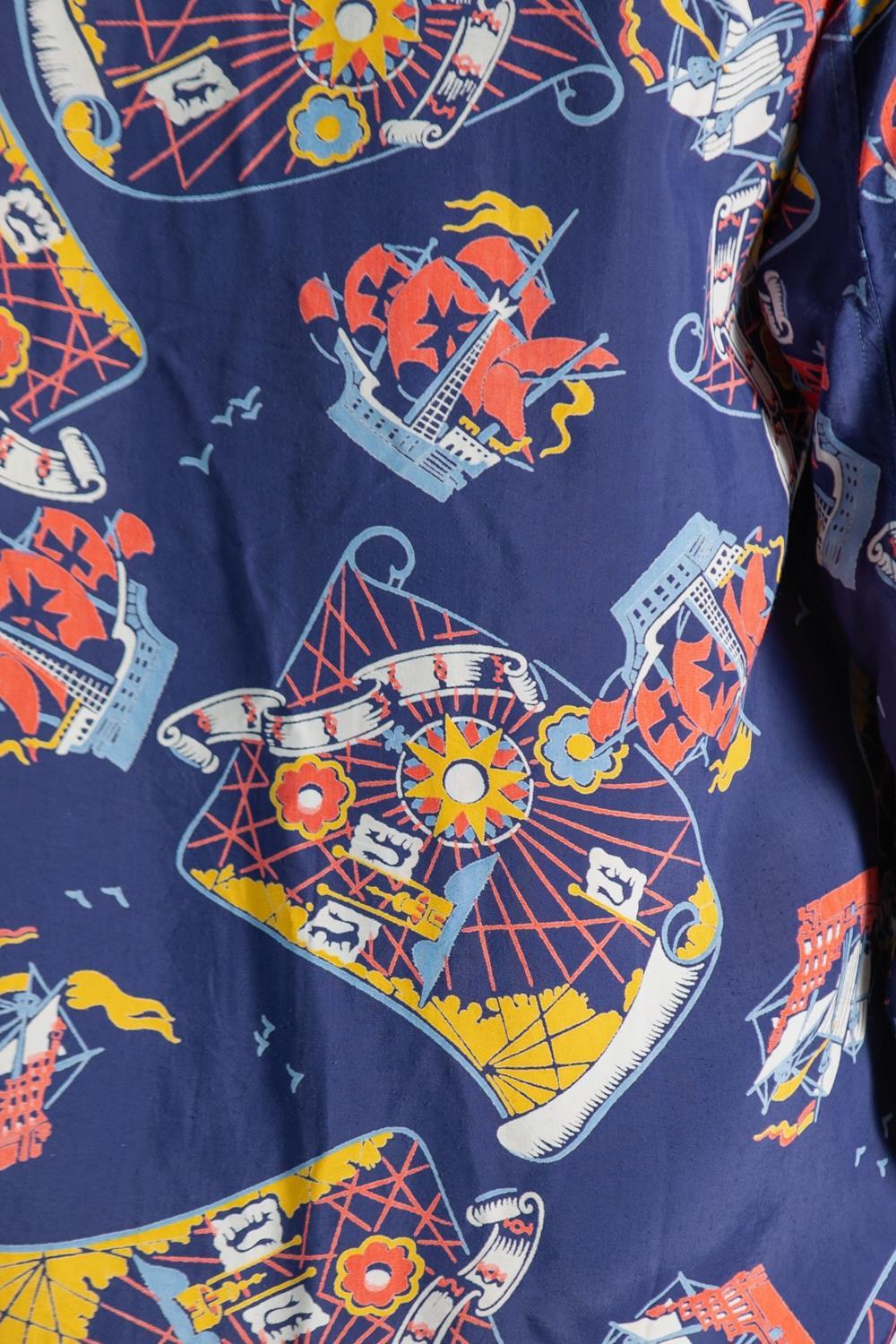 1940S Navy Blue Cold Rayon Rare Pirate Ship & Treasure Map Print Pajamas For Sale 4