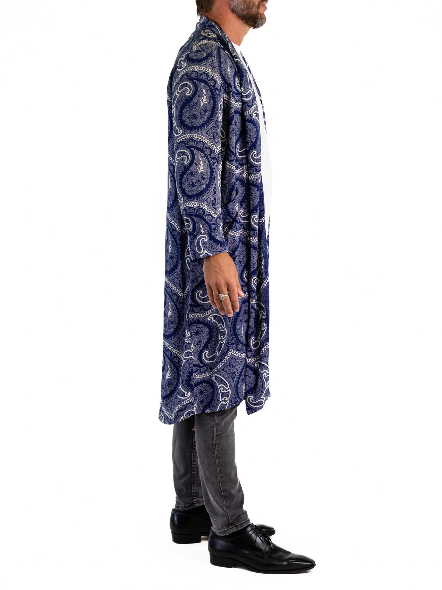 Men's 1940S Navy Blue Rayon Paisley Robe For Sale