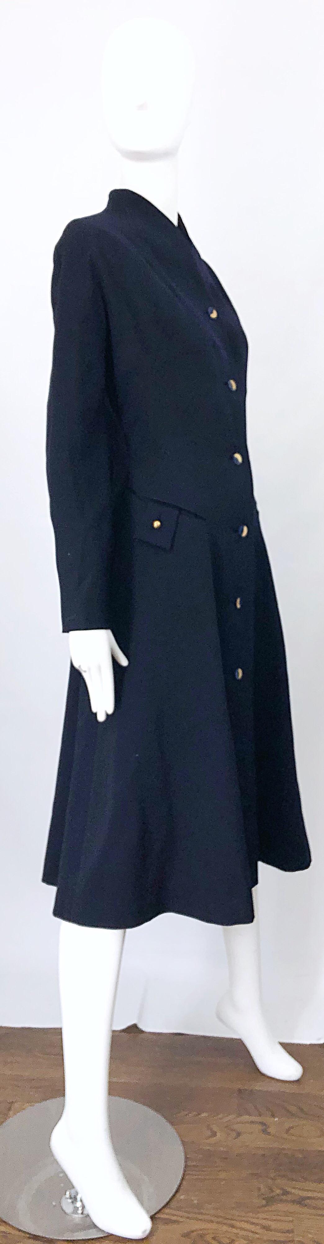 1940s Navy Blue Sleek Deco Style Vintage 40s Princess Jacket Coat w/ Pockets For Sale 5