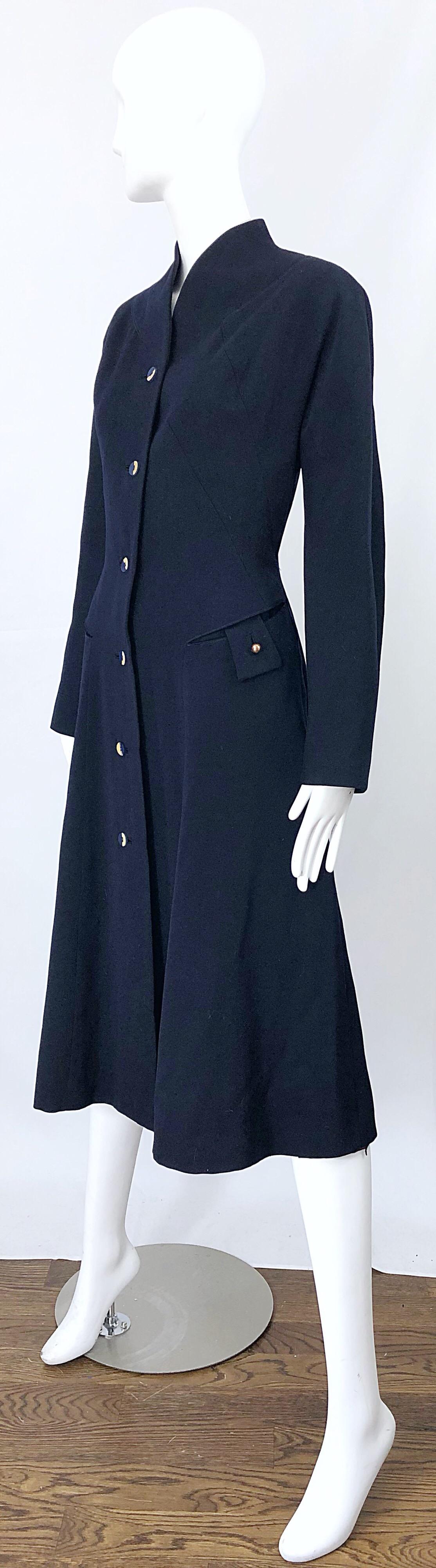 1940er Marineblauer eleganter Deko-Stil Vintage 40er Jahre Prinzessinnenjacke Mantel mit Taschen Damen im Angebot