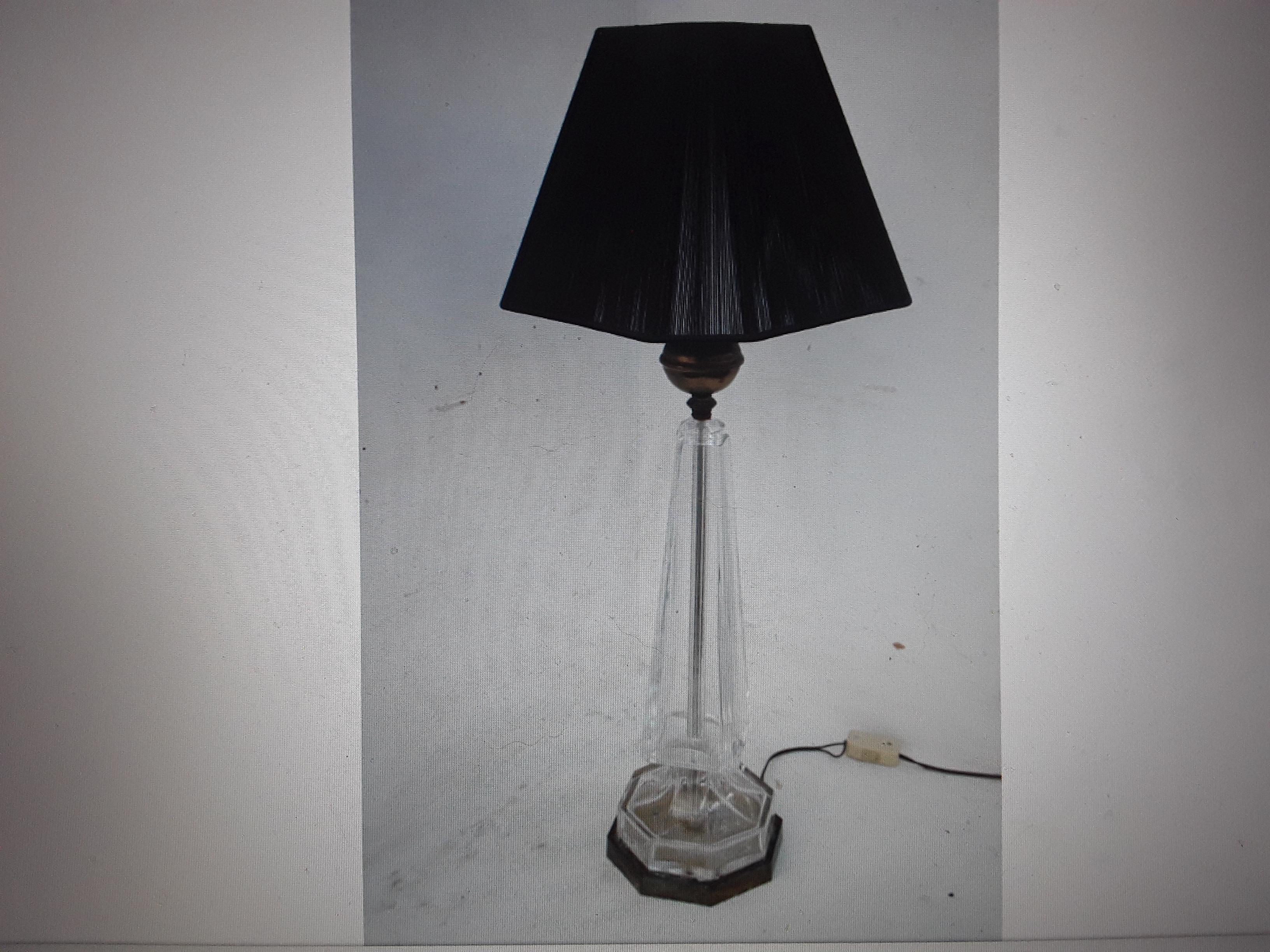 American 1940's Neoclassical Style Brass & Glass Obelisk Form Table Lamp For Sale