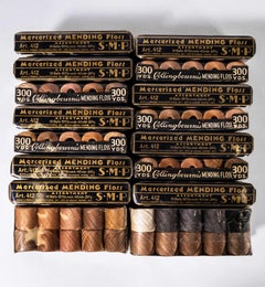 1940's New Old Stock Vintage Französisch Mercerised Mending Yarn - Packung mit zehn Spulen