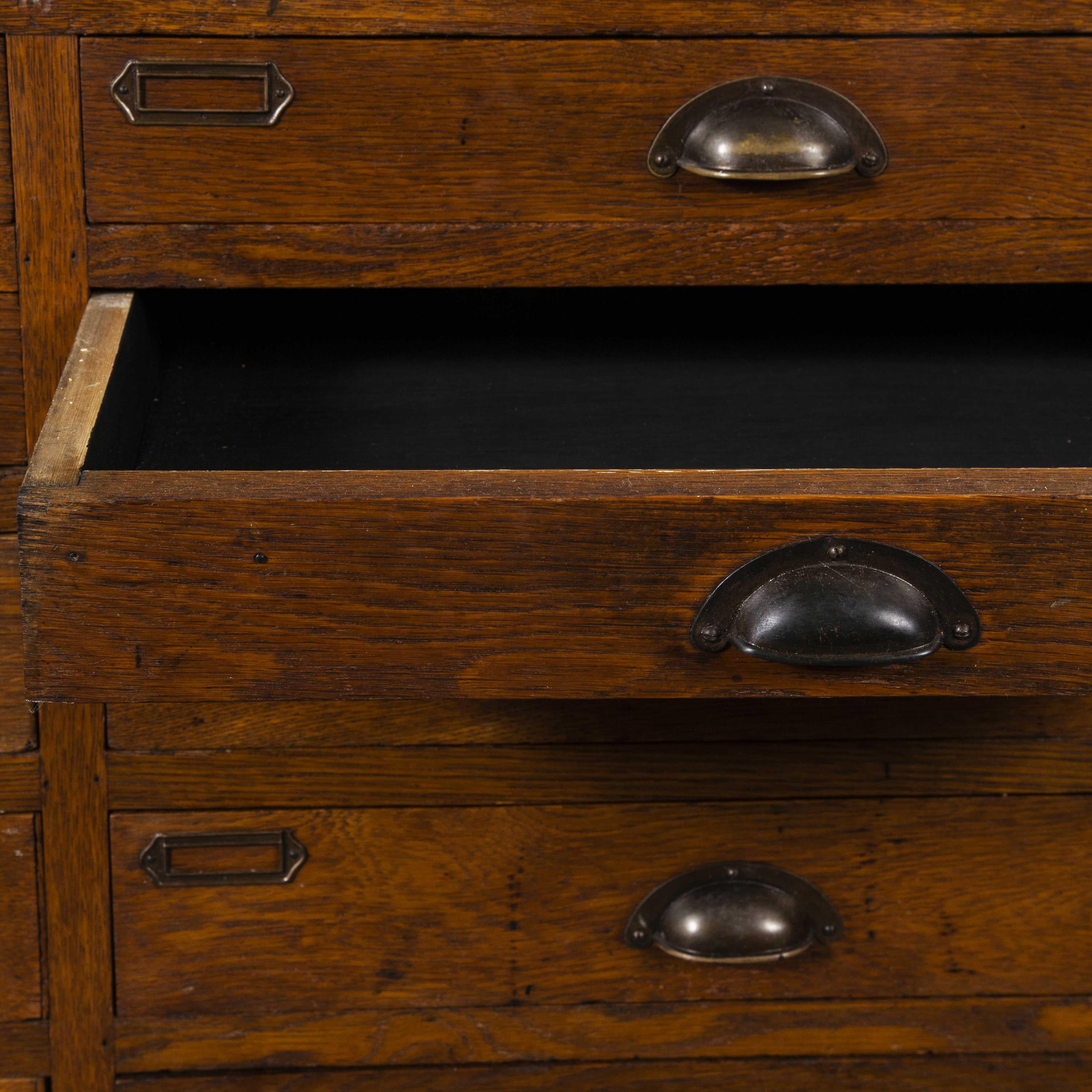 1940s Oak Low Multidrawer Apothercary Chest of Drawers, Eighteen Drawers 6