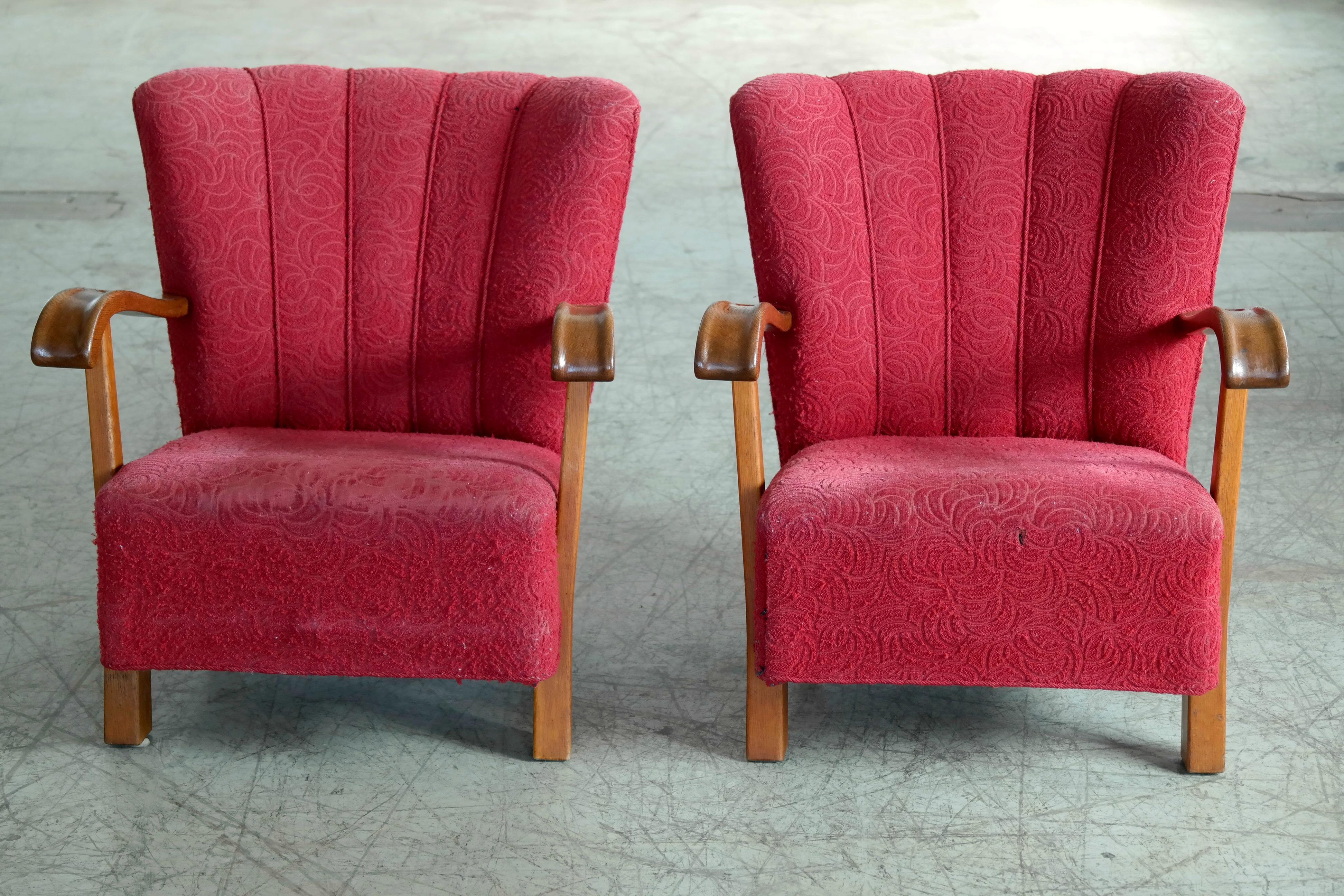 1940s Open Arm Lounge Club Chairs Attributed to Fritz Hansen Danish Midcentury In Good Condition In Bridgeport, CT