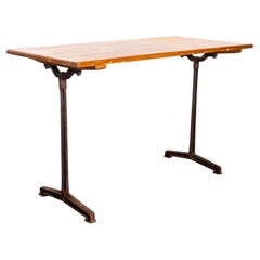 Tables de bistrot Fischel des années 1940, avec piètement d'origine (5411)
