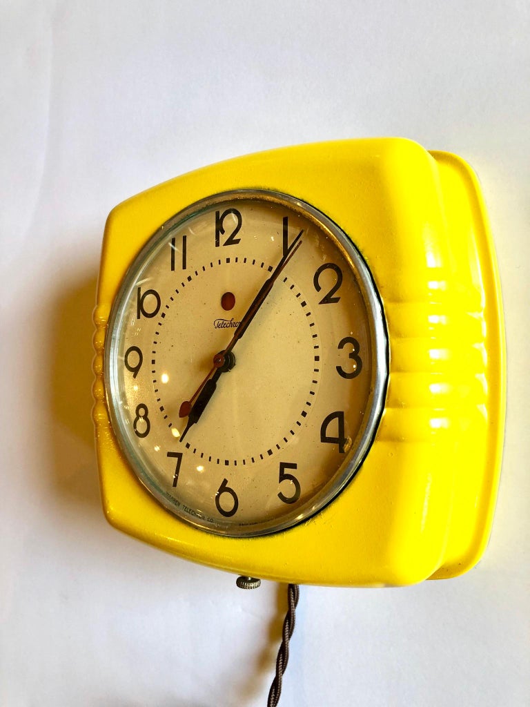 1940s Original Electric Art Deco Wall clock by Telechron at 1stDibs