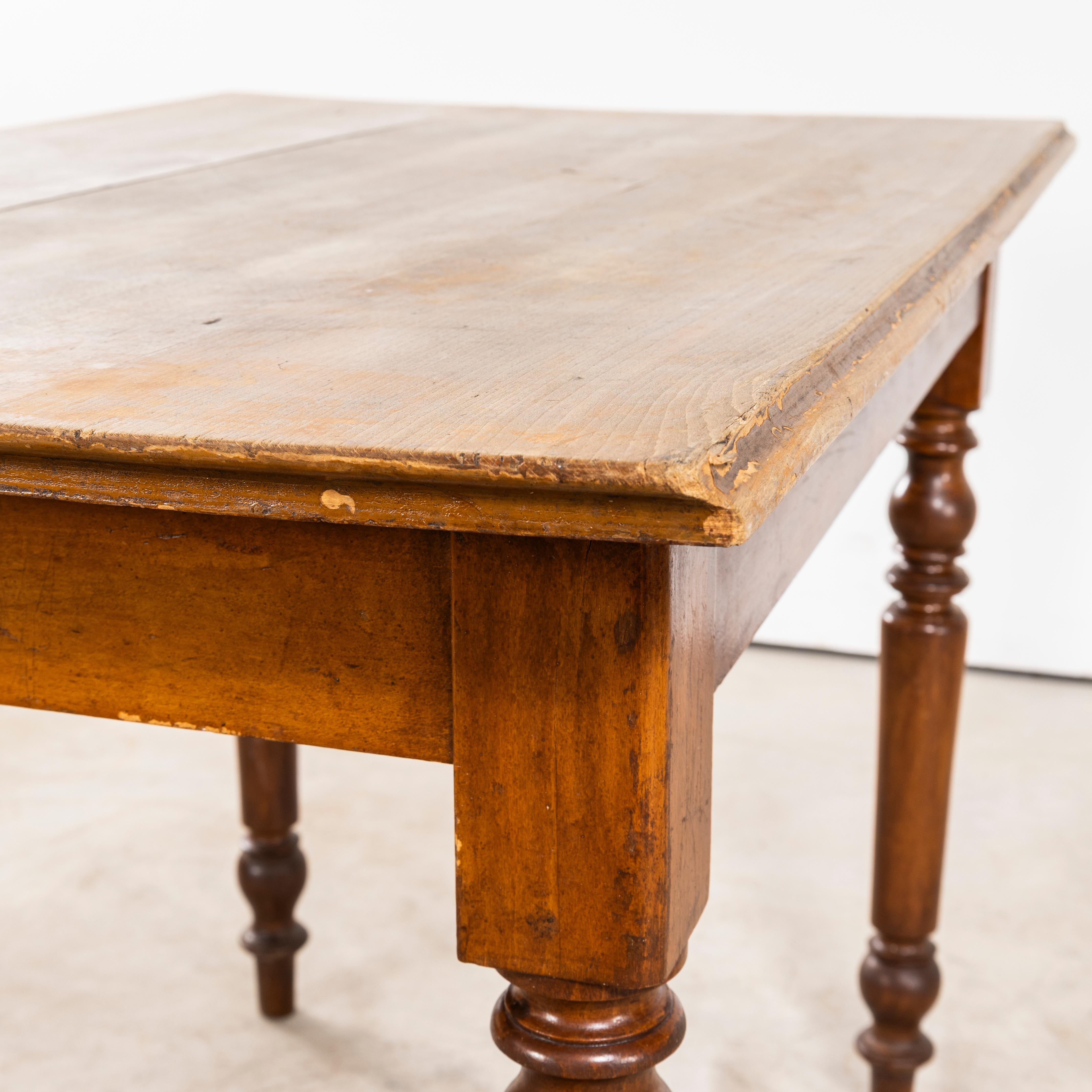 1940's Original French Fruitwood Compact Dining Table - Bobbin Leg For Sale 4