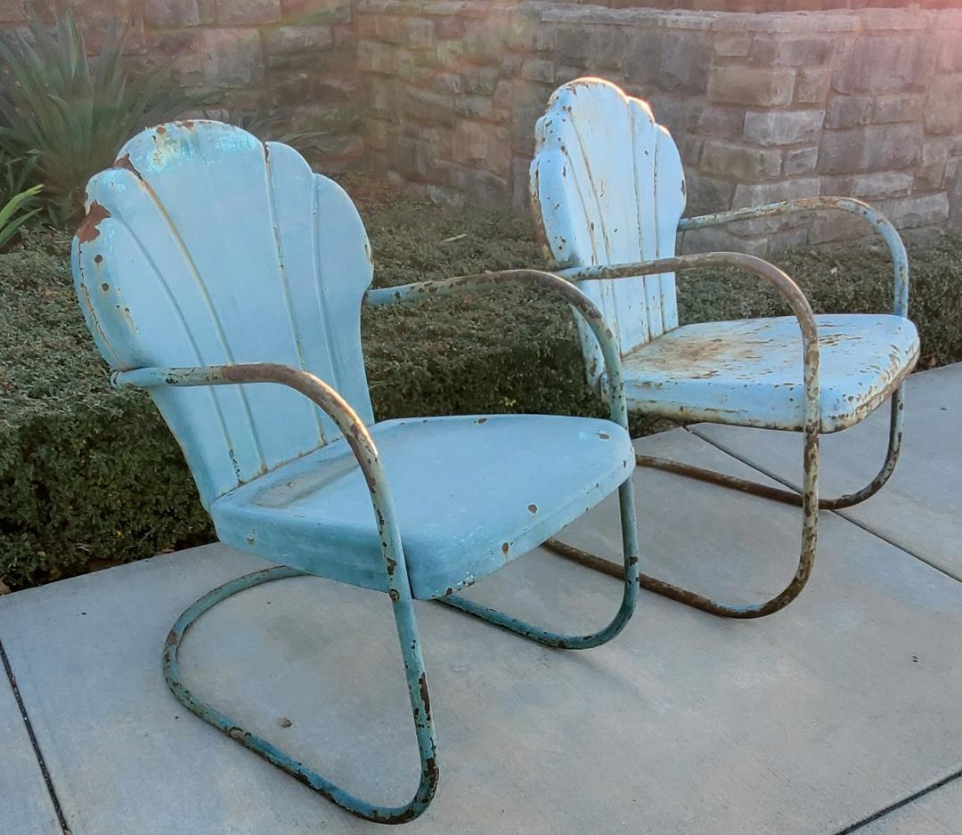 clamshell 1940's metal lawn chairs