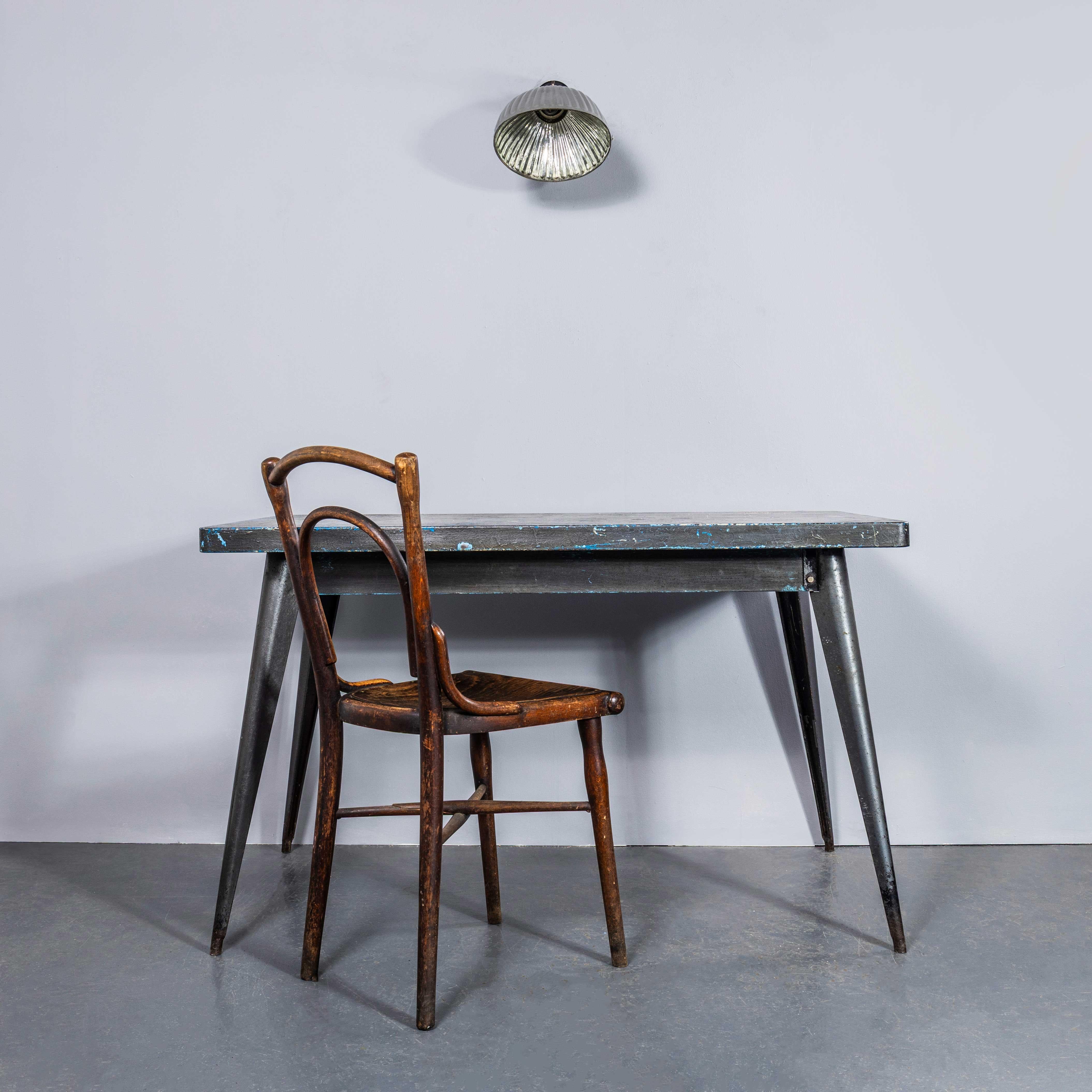 1940's Original Mercury Glass Adjustable Wall - Ceiling Lamp In Good Condition For Sale In Hook, Hampshire