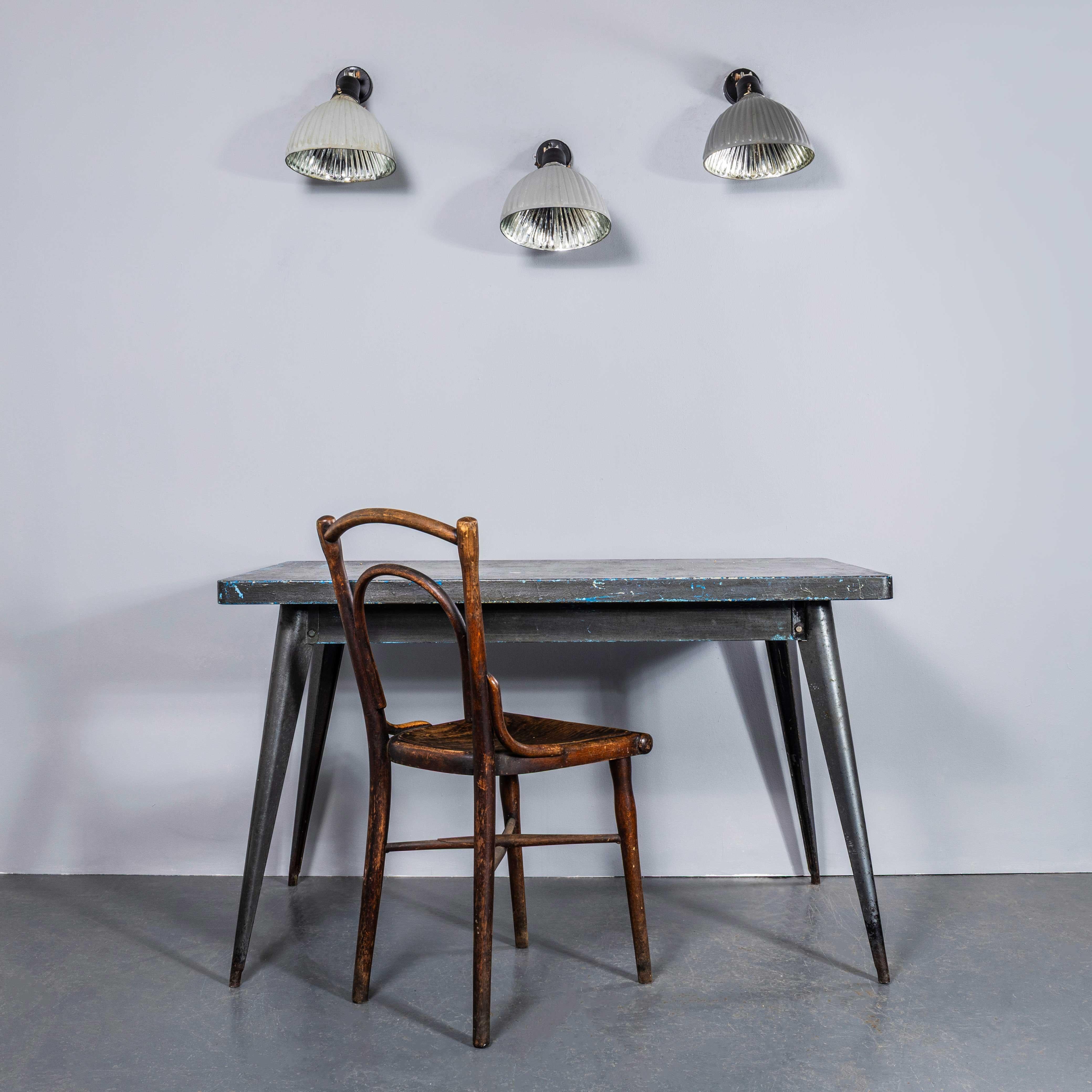 Lámparas de Pared y Techo Regulables de Vidrio de Mercurio Originales de 1940 en Bueno estado para la venta en Hook, Hampshire