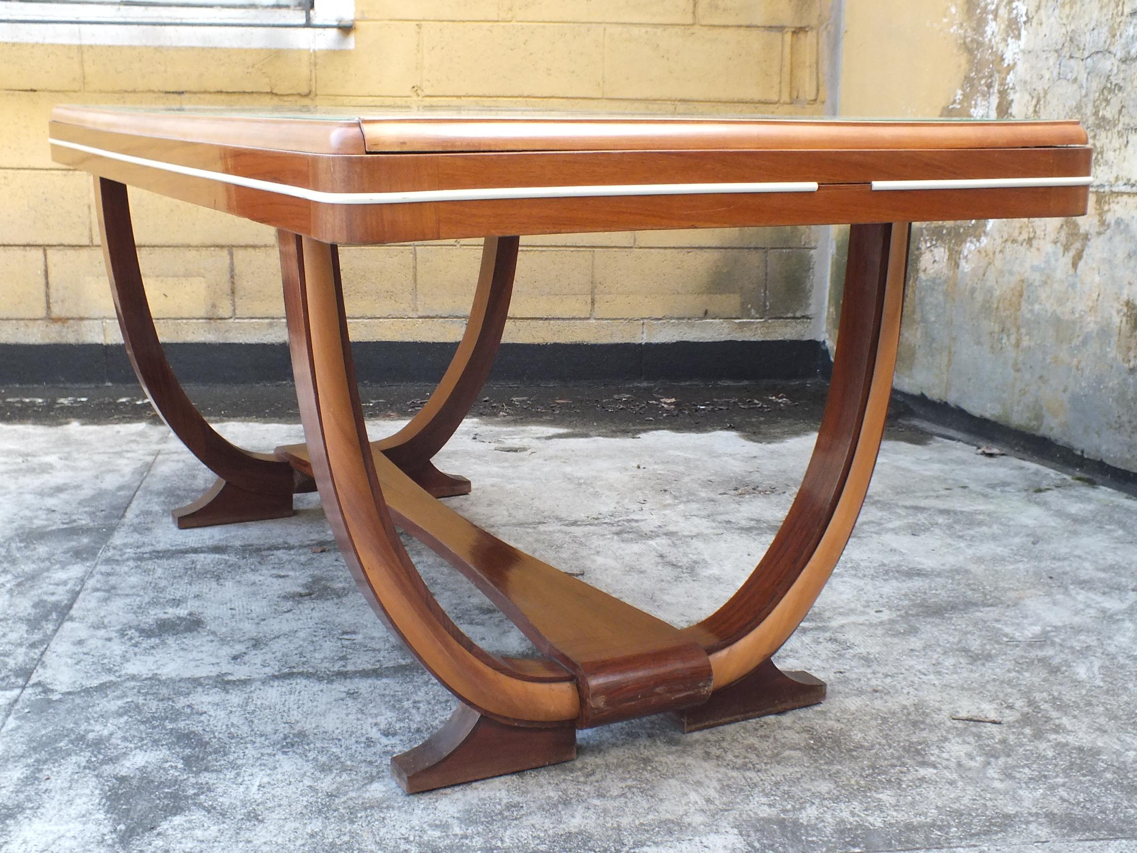 Mid-20th Century 1940s attributed to Osvaldo Borsani Design Long Dining Table, Italy For Sale