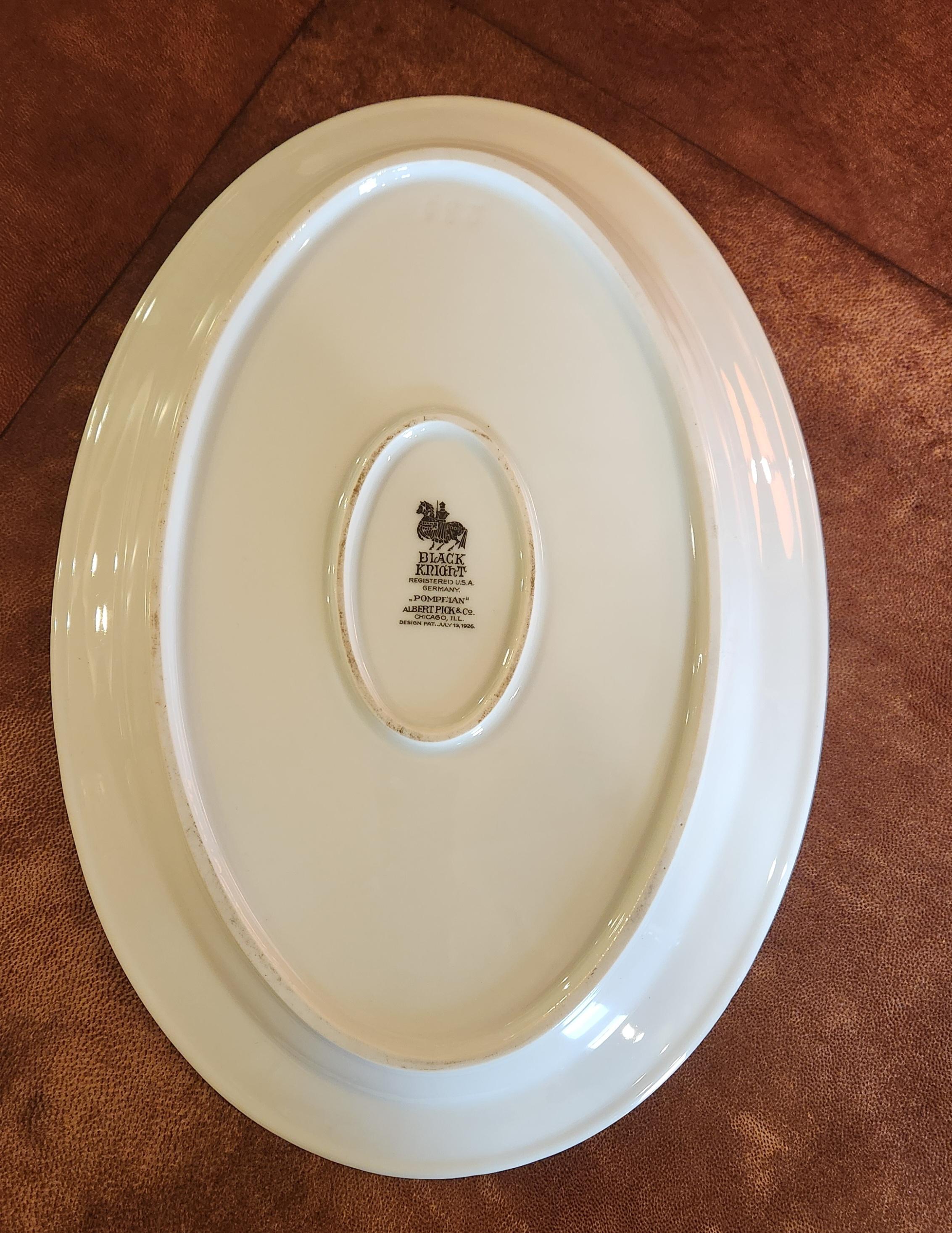 20th Century 1940s German Serving Platter Pompeian Black Knight Albert Pick For Sale