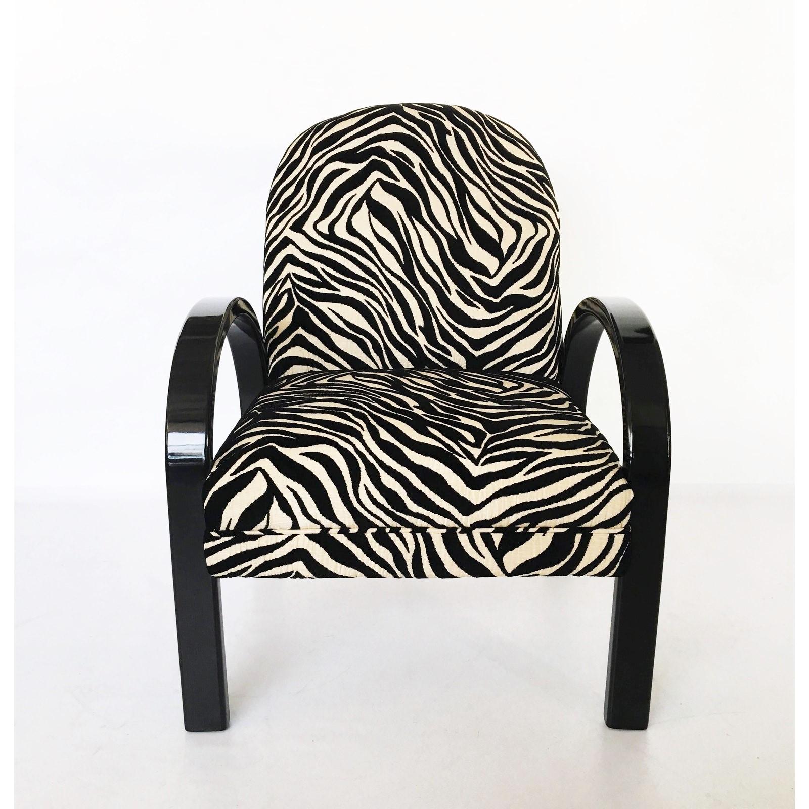 1940s Pair Art Deco Black Lacquered & Zebra Print Lounge Chairs In Good Condition For Sale In Dallas, TX