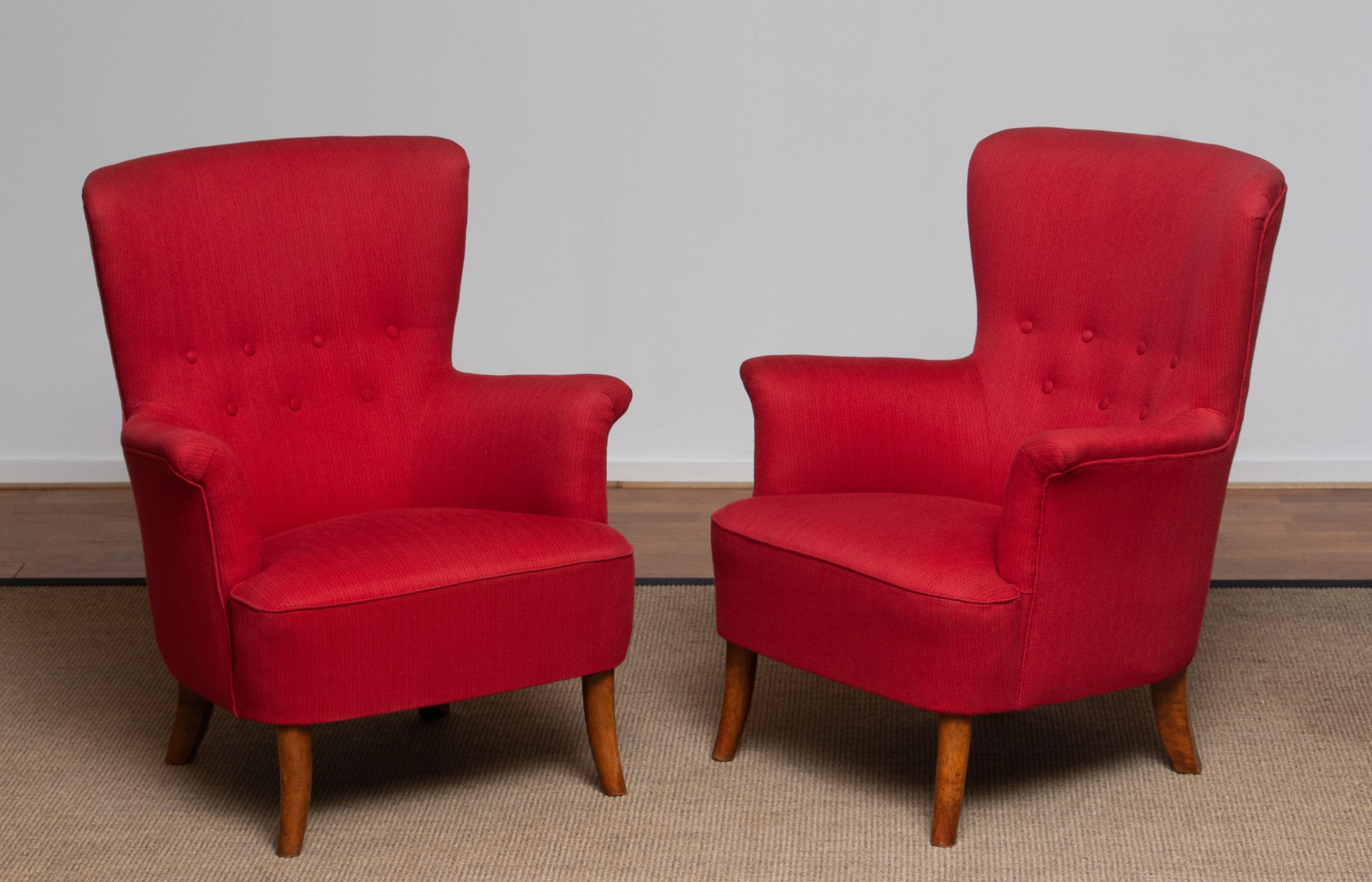 1940s, Pair of Fuchsia Easy / Lounge Chair by Carl Malmsten for Oh Sjogren In Good Condition In Silvolde, Gelderland