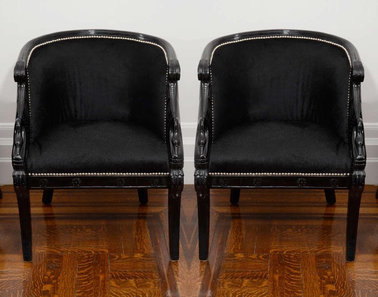 American 1940s Pair Neoclassical Lacquered Carved Swan Side Chairs For Sale