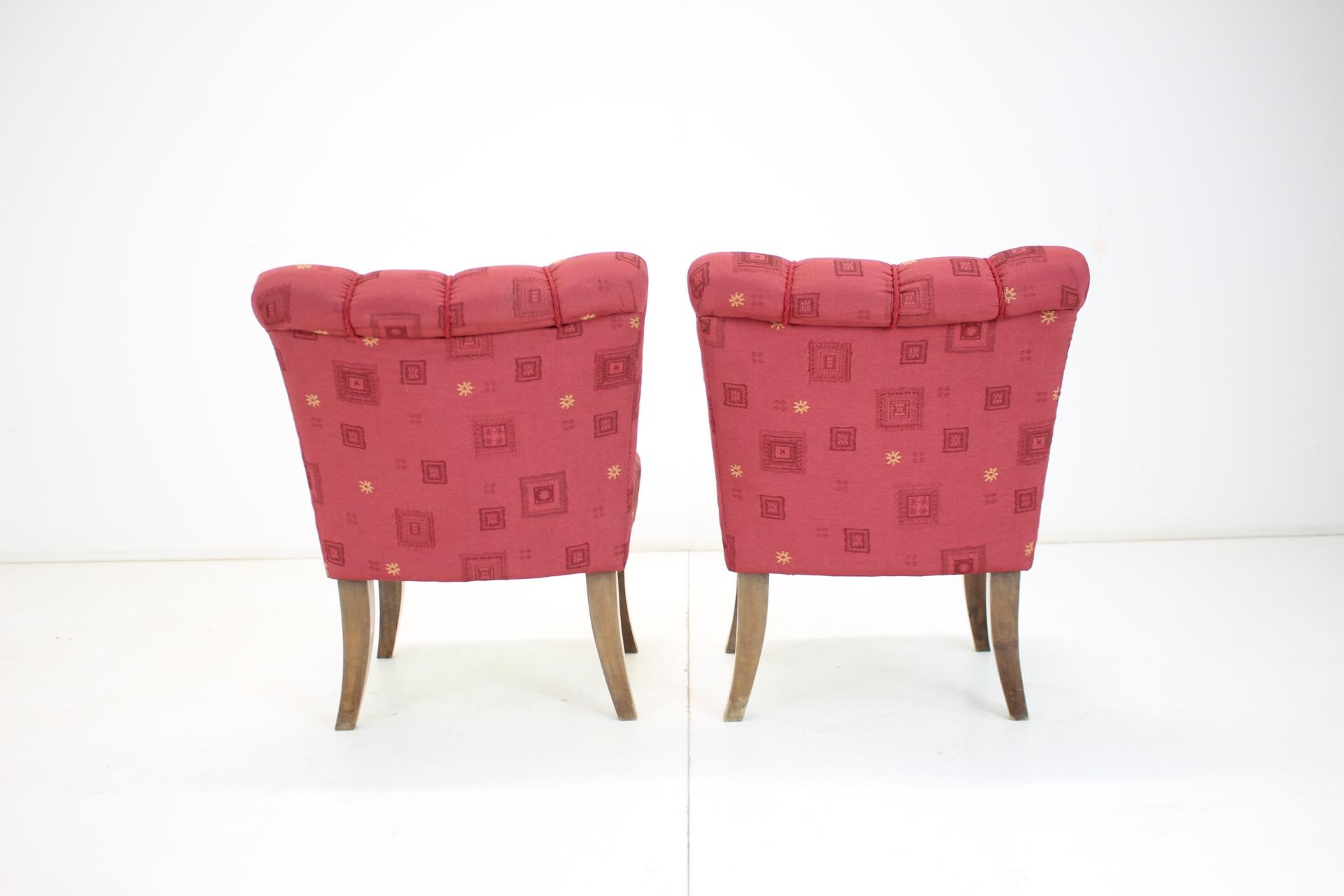 Upholstery 1940s Pair of Art Deco Armchairs, Czechoslovakia For Sale