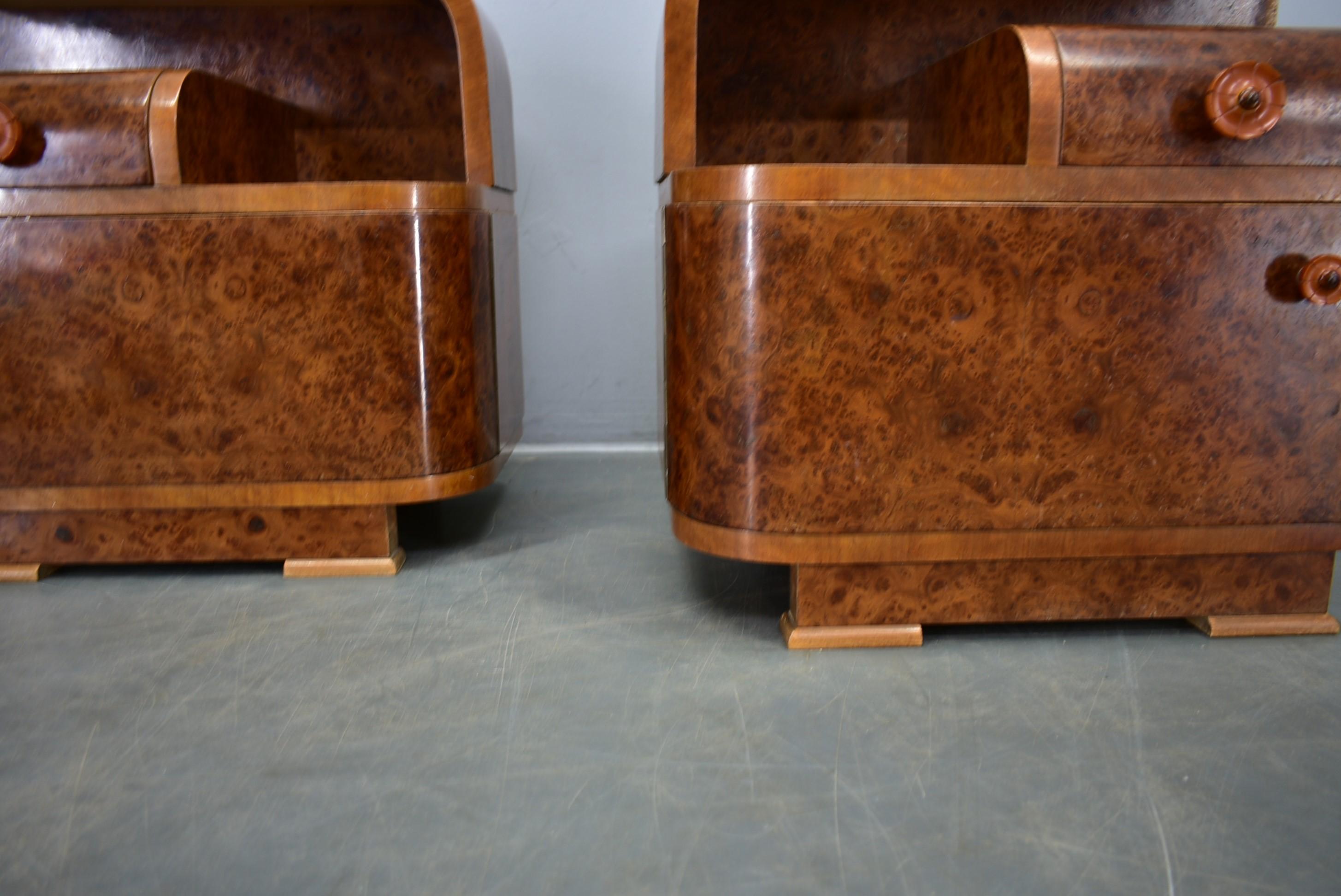 1940s Pair of Art Deco Bedside Tables, Czechoslovakia In Good Condition For Sale In Praha, CZ