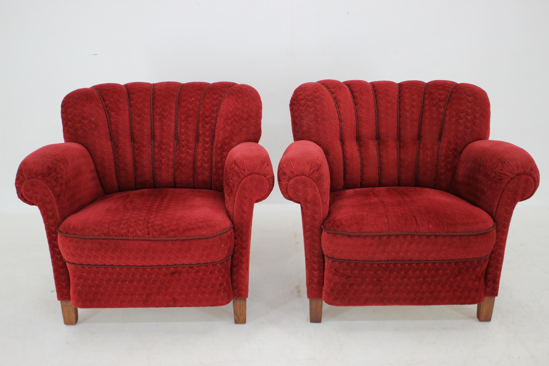 1940s Pair of Art Deco Club Armchairs, Czechoslovakia In Good Condition For Sale In Praha, CZ