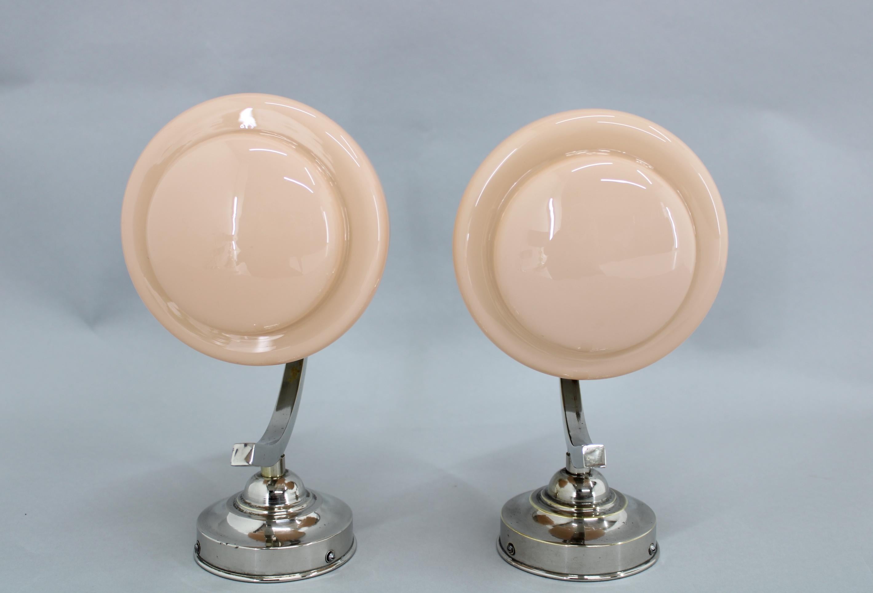 Coppia di lampade da parete Art Déco degli anni '40, Cecoslovacchia 6