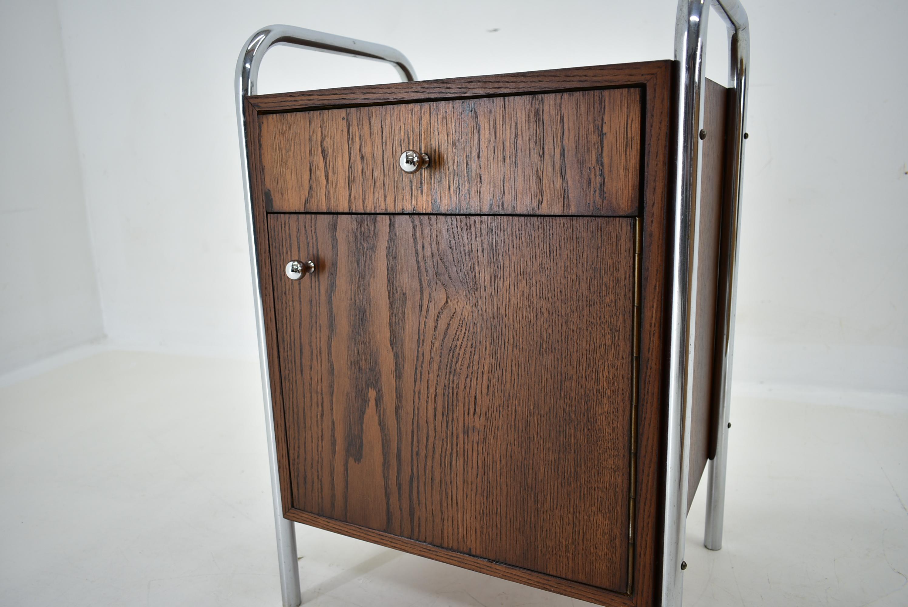 1940s Pair of Bauhaus Bedside Tables, Czechoslovakia 15