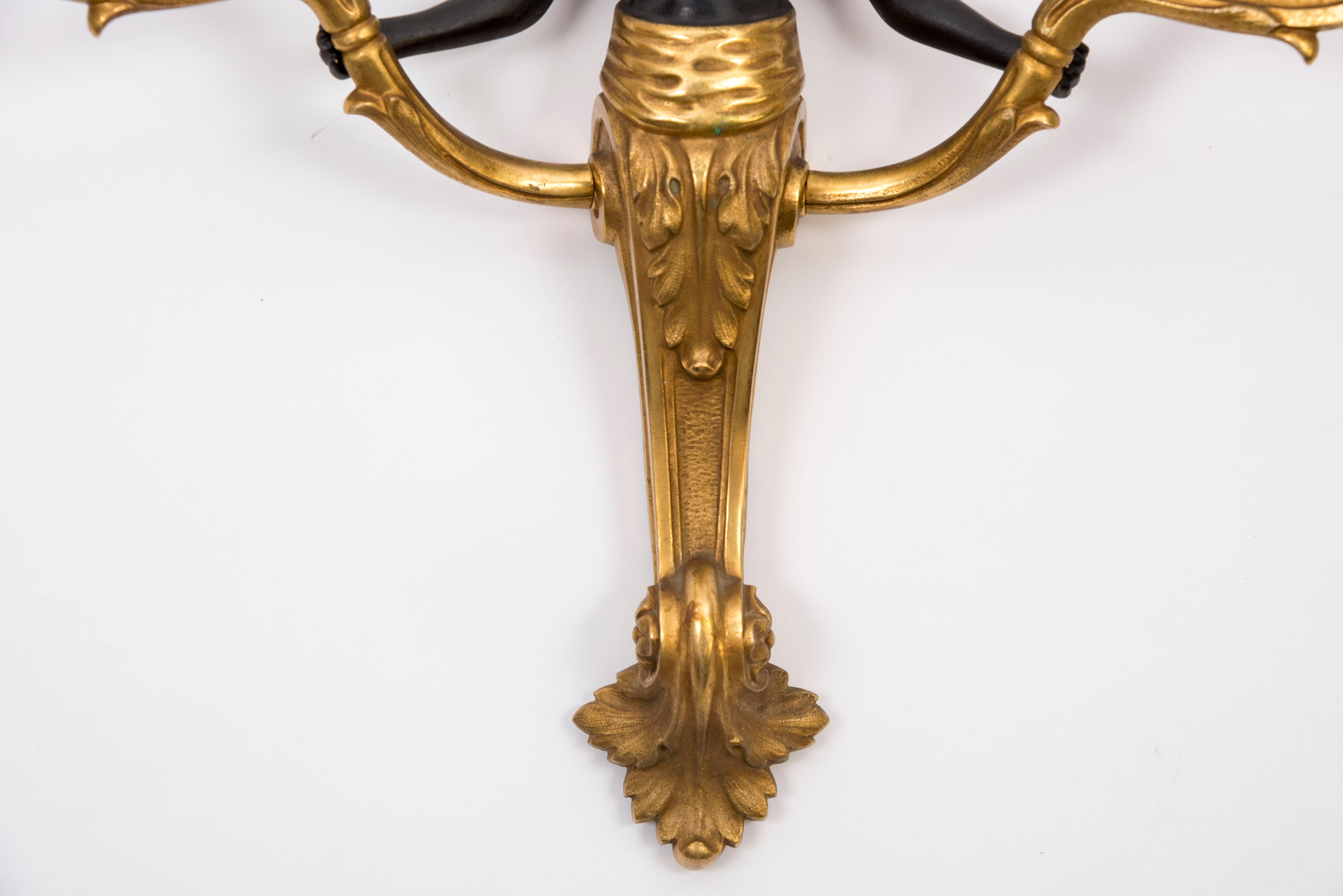 1940's Pair of Bronze Sconces In Good Condition For Sale In Bois-Colombes, FR