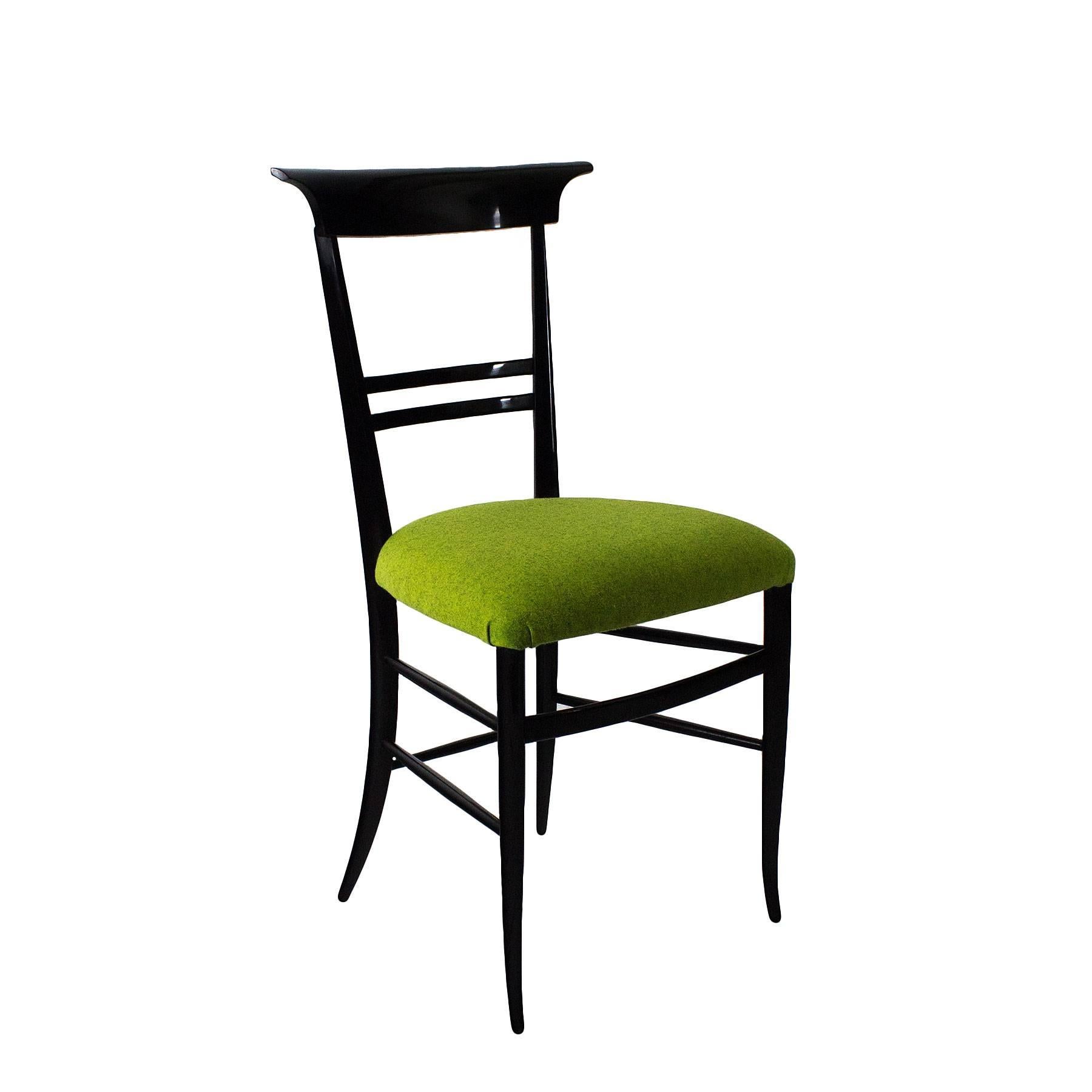 Mid-Century Modern Paire de chaises modernes du milieu du siècle dernier en acajou teinté et laine verte - Italie en vente