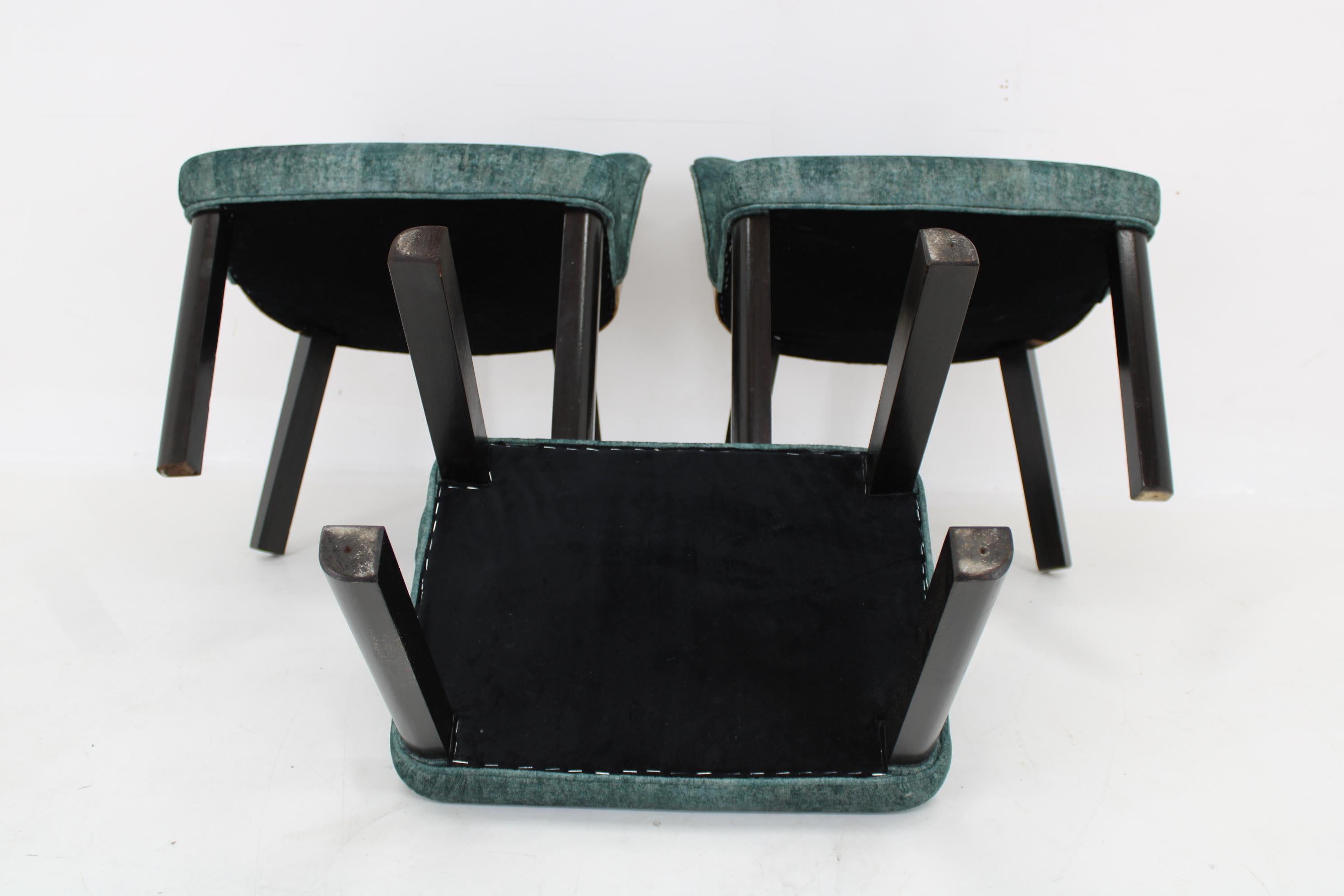 1940s Pair of Chairs with Stool, Italy For Sale 2