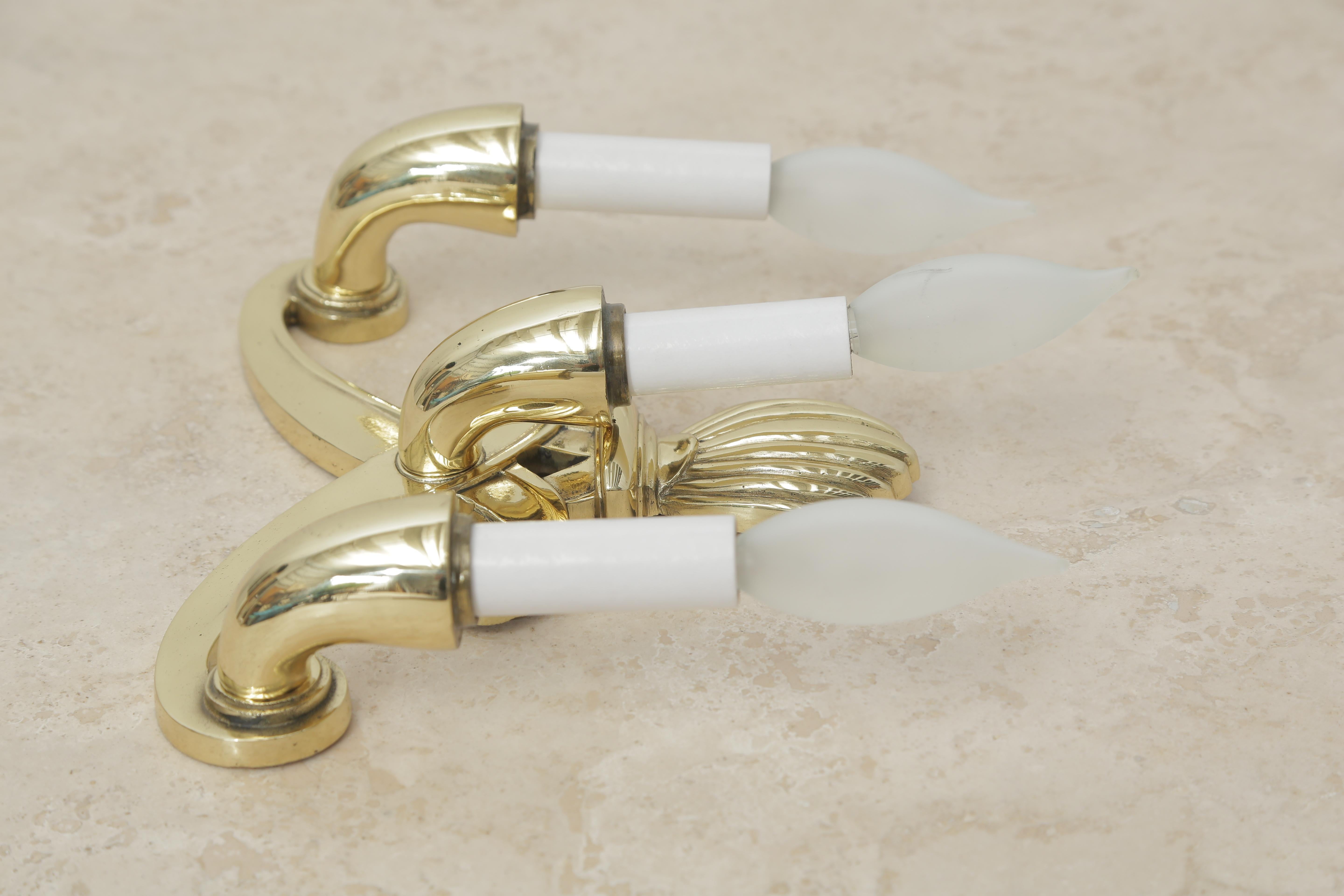 1940s Pair of French Art Deco Polished Brass Sconces in the Style of Jules Leleu 2