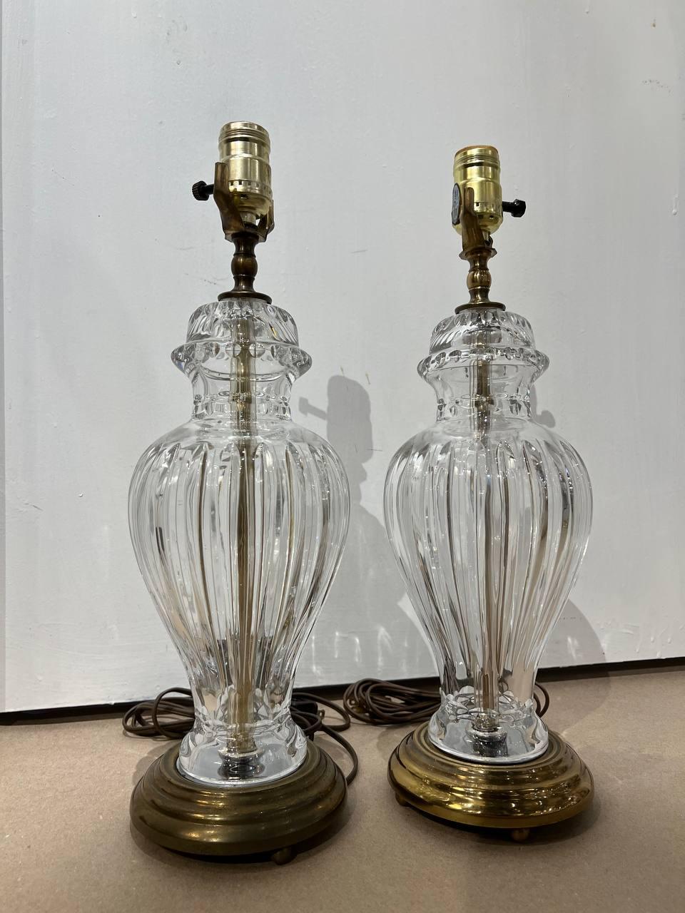1940's Pair of French Small Cut Glass Crystal Table Lamps In Good Condition For Sale In New York, NY