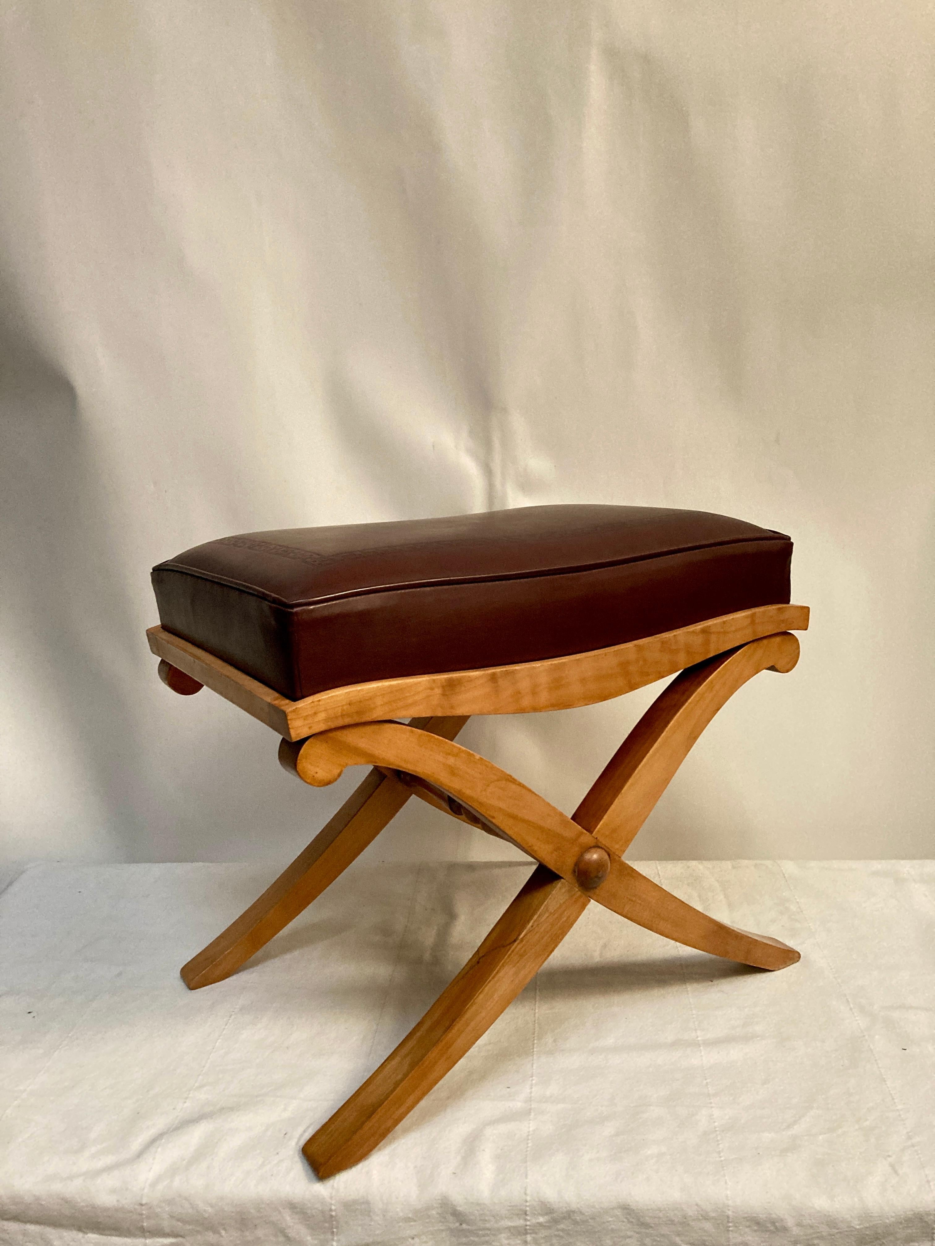 1940's sycamore and leather pair of Ottomans
Attributed to famous French designer André Arbus
