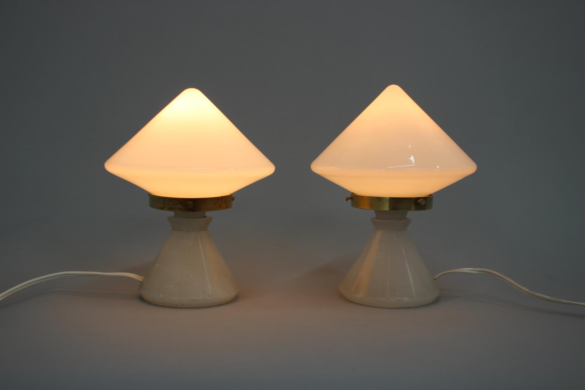 Glass 1940s Pair of Unique Art Deco Table Lamps with Alabaster Base, Czechoslovakia For Sale