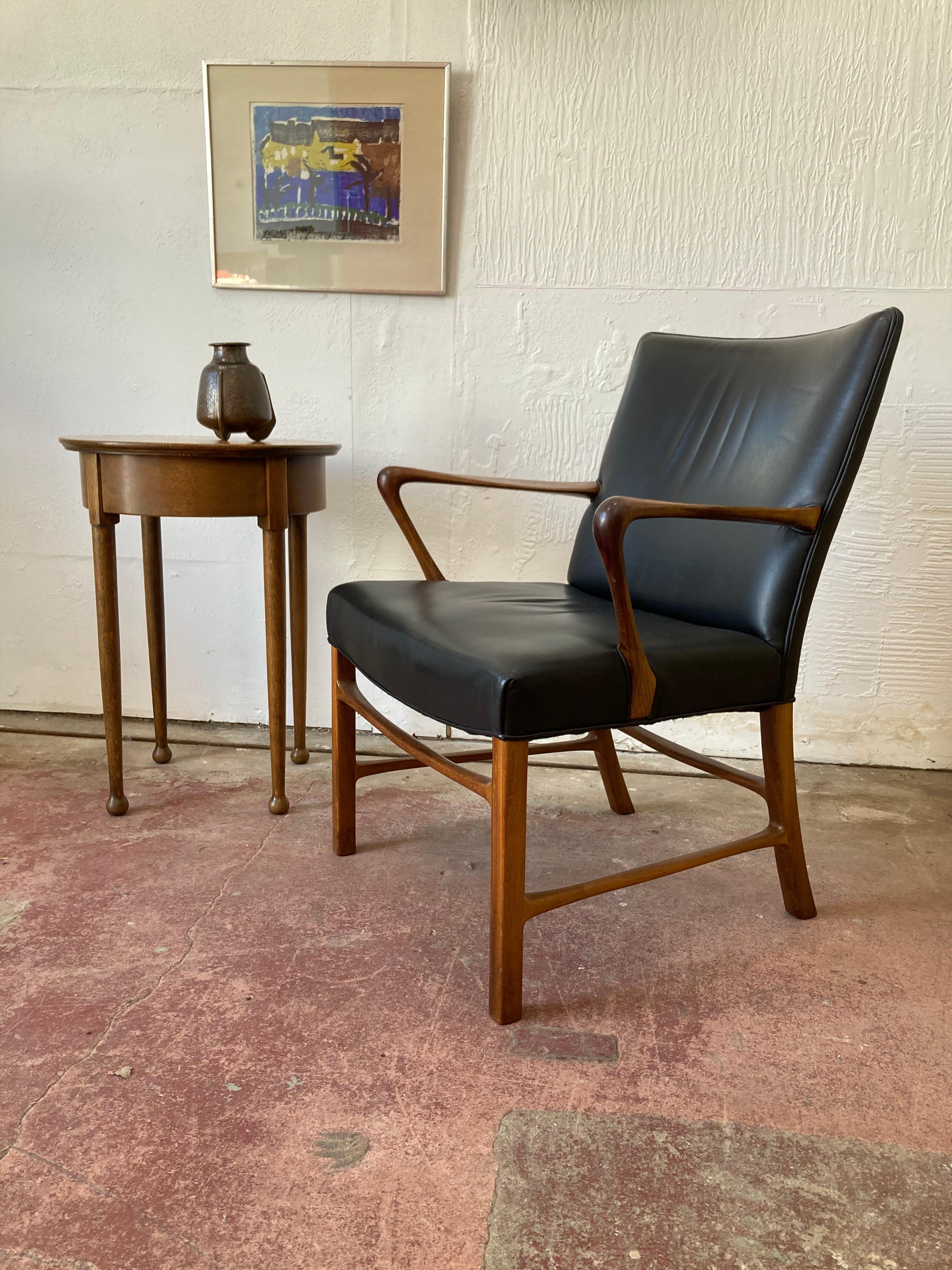 1940's Palle Suenson armchair, Danish designer For Sale 6